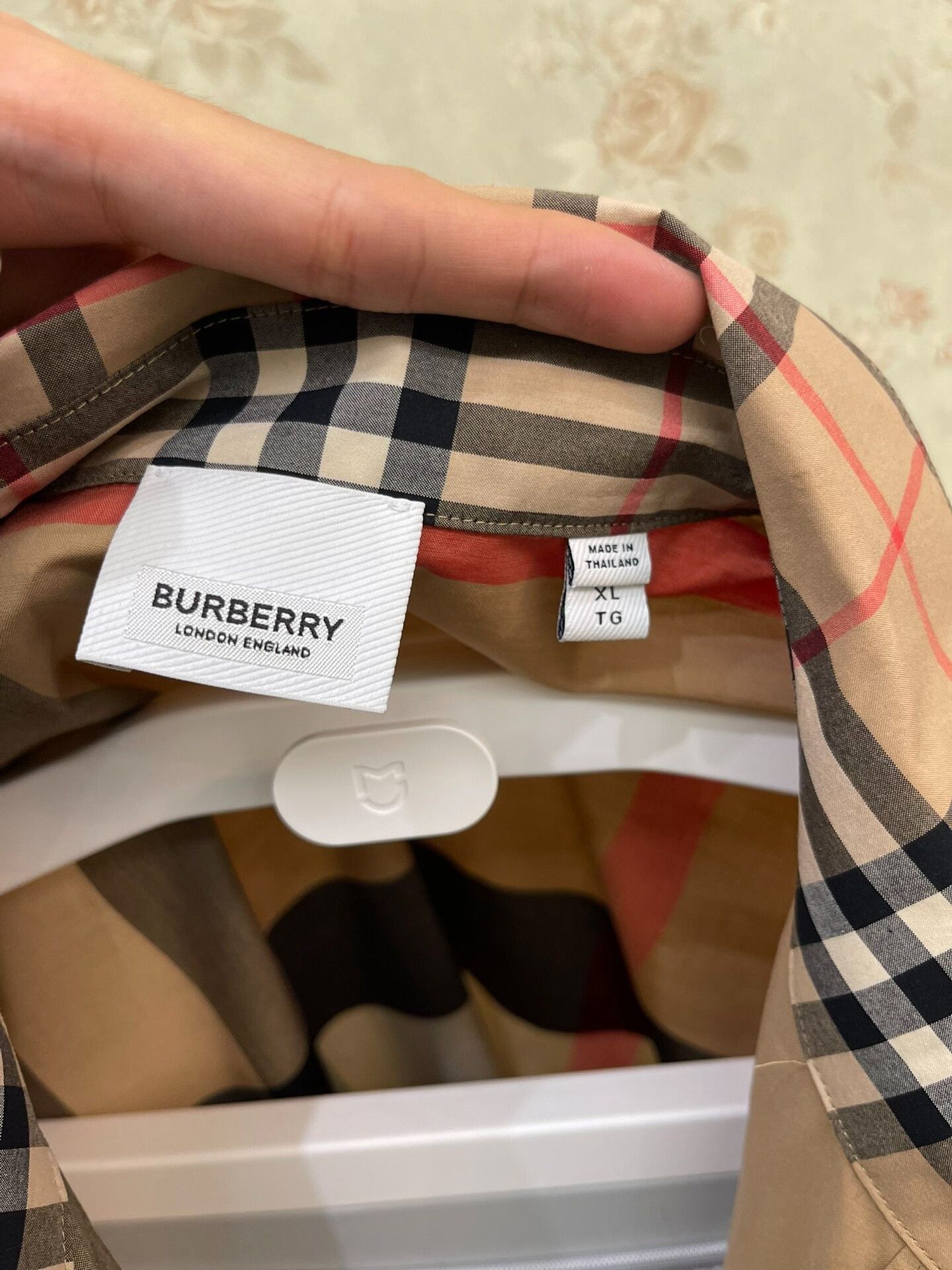 Burberry Burberry Men's Check Short Sleeve Tee Size US XL / EU 56 / 4 - 2 Thumbnail