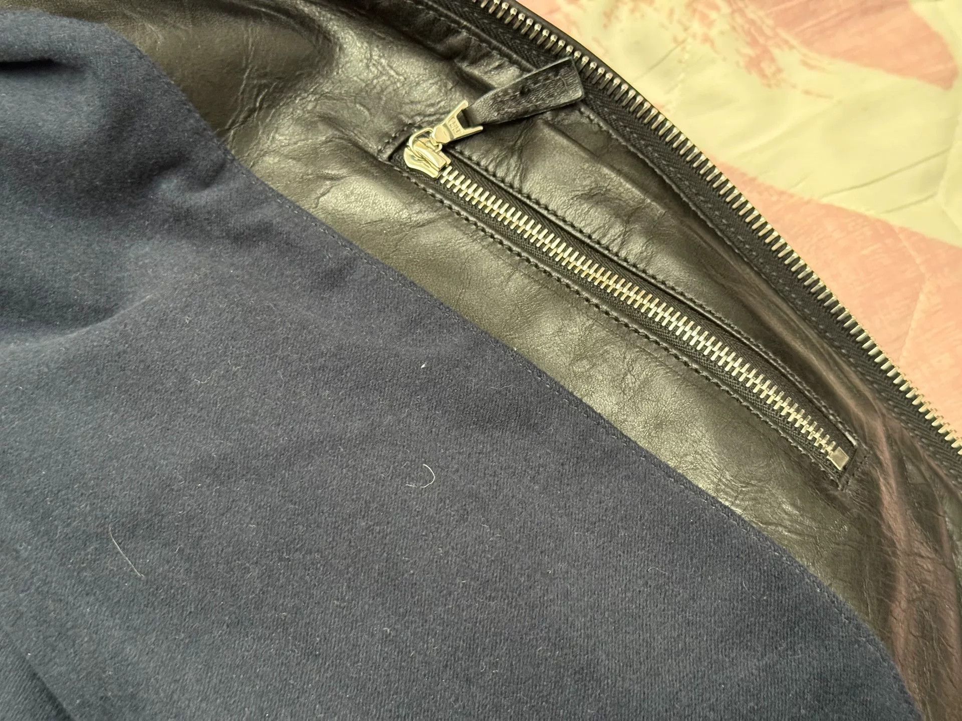 Eastman Leather Clothing WWII-Inspired Black Leather Flight Jacket Size US L / EU 52-54 / 3 - 9 Thumbnail