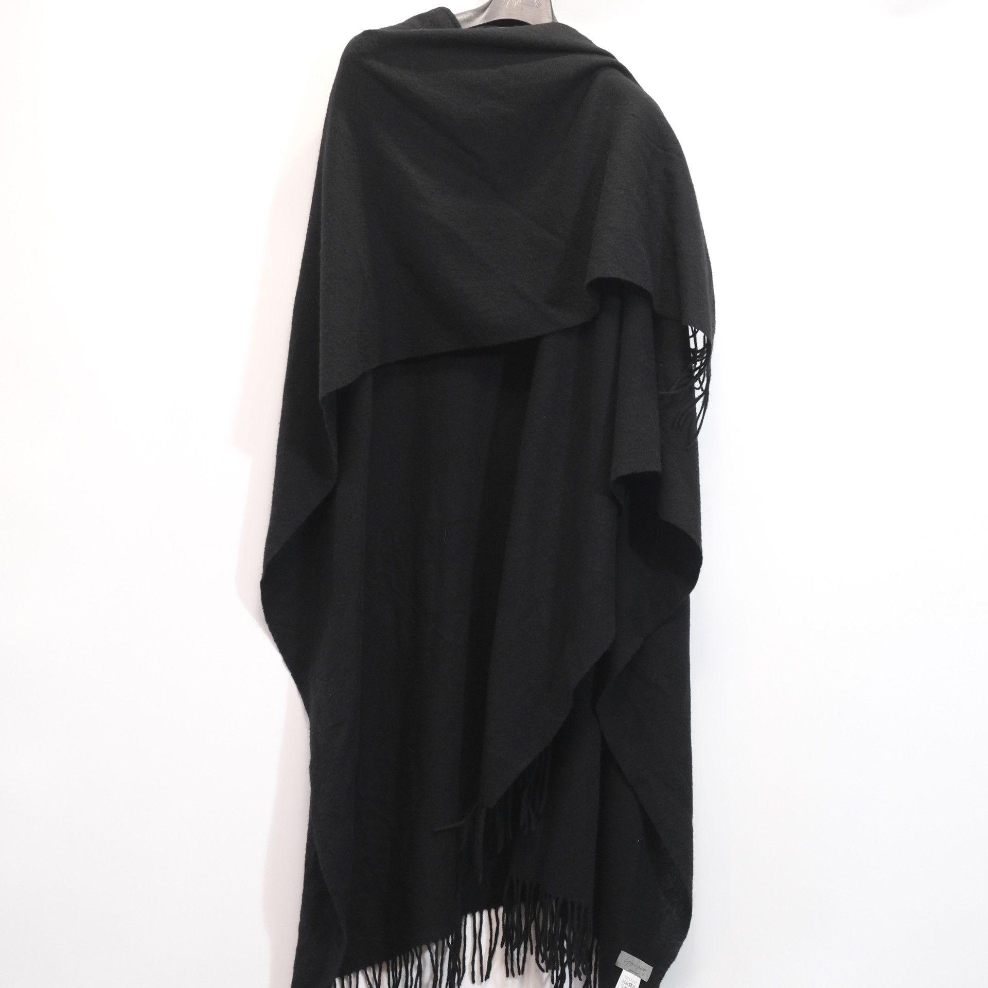 Yohji Yamamoto Yohji Yamamoto Wool Cape Scarf Size ONE SIZE - 9 Thumbnail