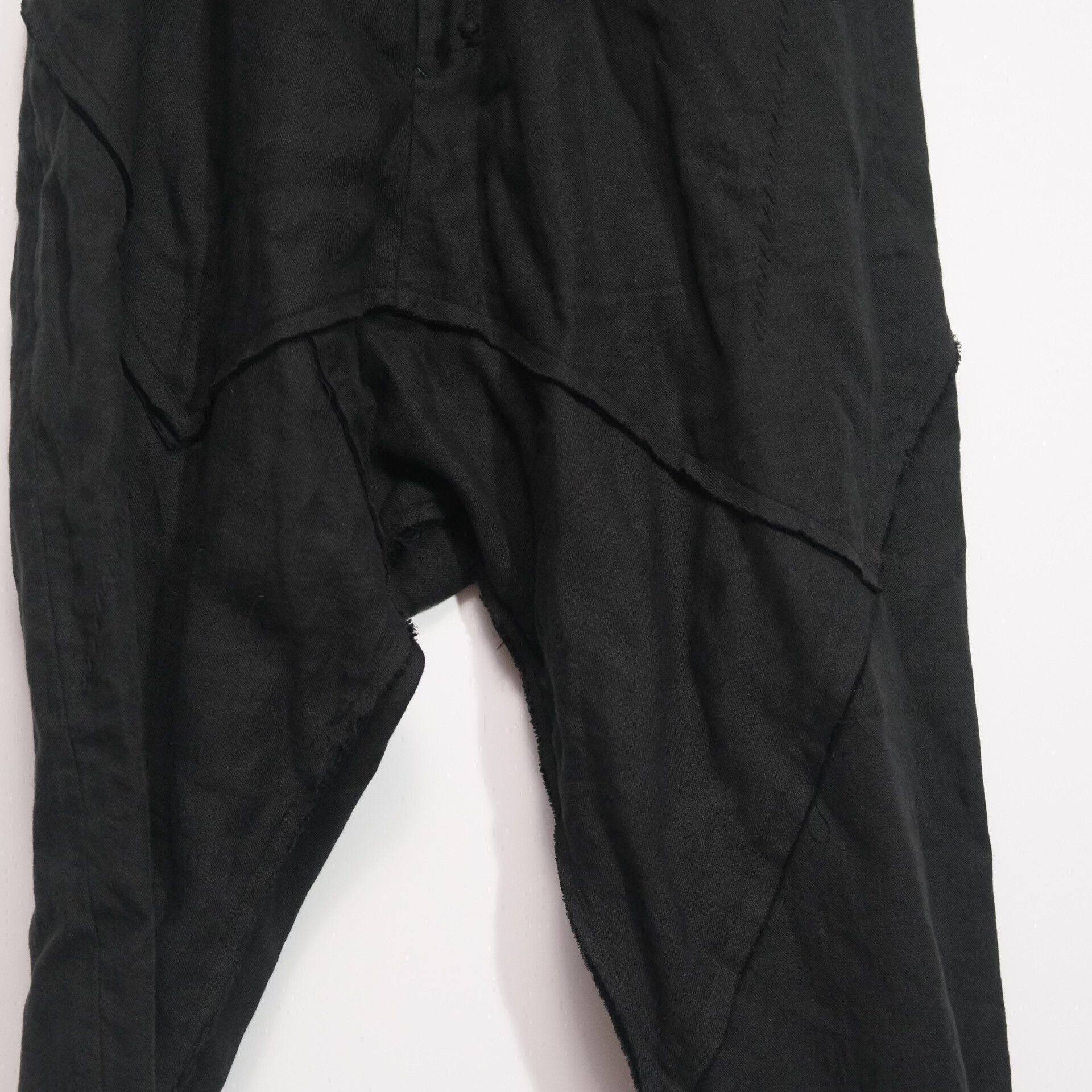 Yohji Yamamoto Yohji Yamamoto Black Low Rise Trousers Size US 26 / EU 42 - 4 Thumbnail