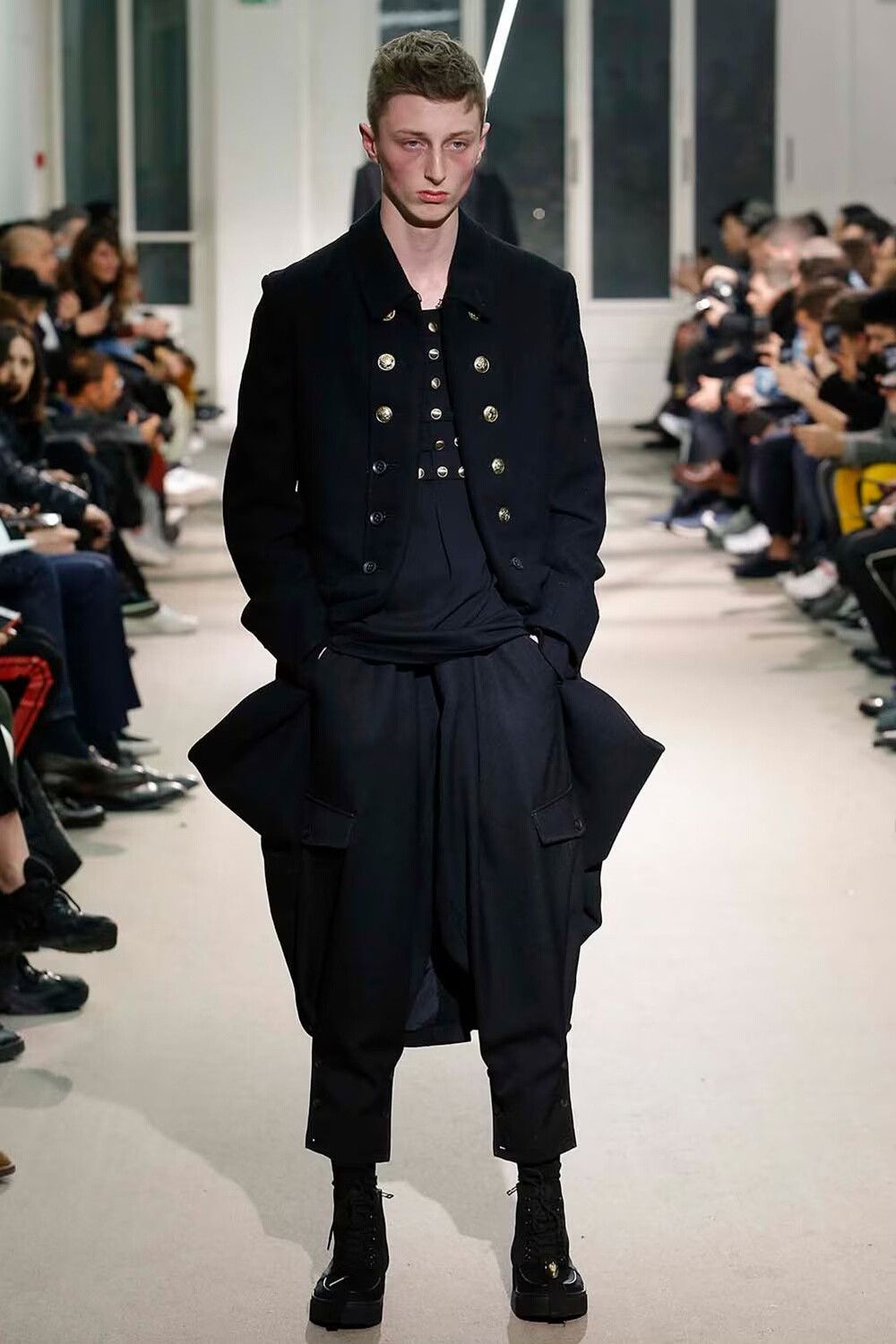 Yohji Yamamoto Yohji Yamamoto Napoleon Gold Button Coat Size US M / EU 48-50 / 2 - 2 Thumbnail