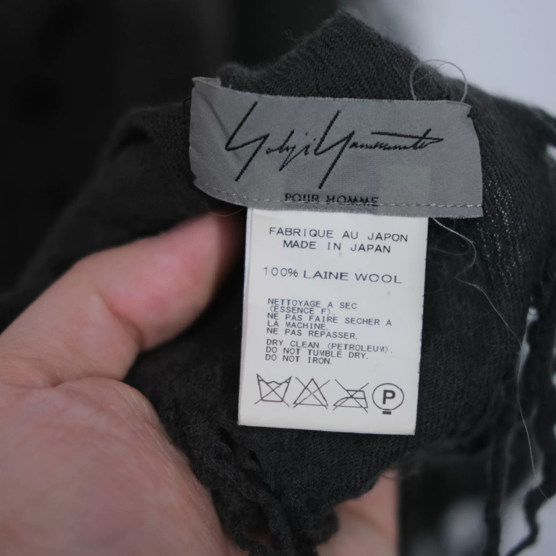 Yohji Yamamoto Yohji Yamamoto Dune Scarf with Frayed Edges Size ONE SIZE - 5 Thumbnail