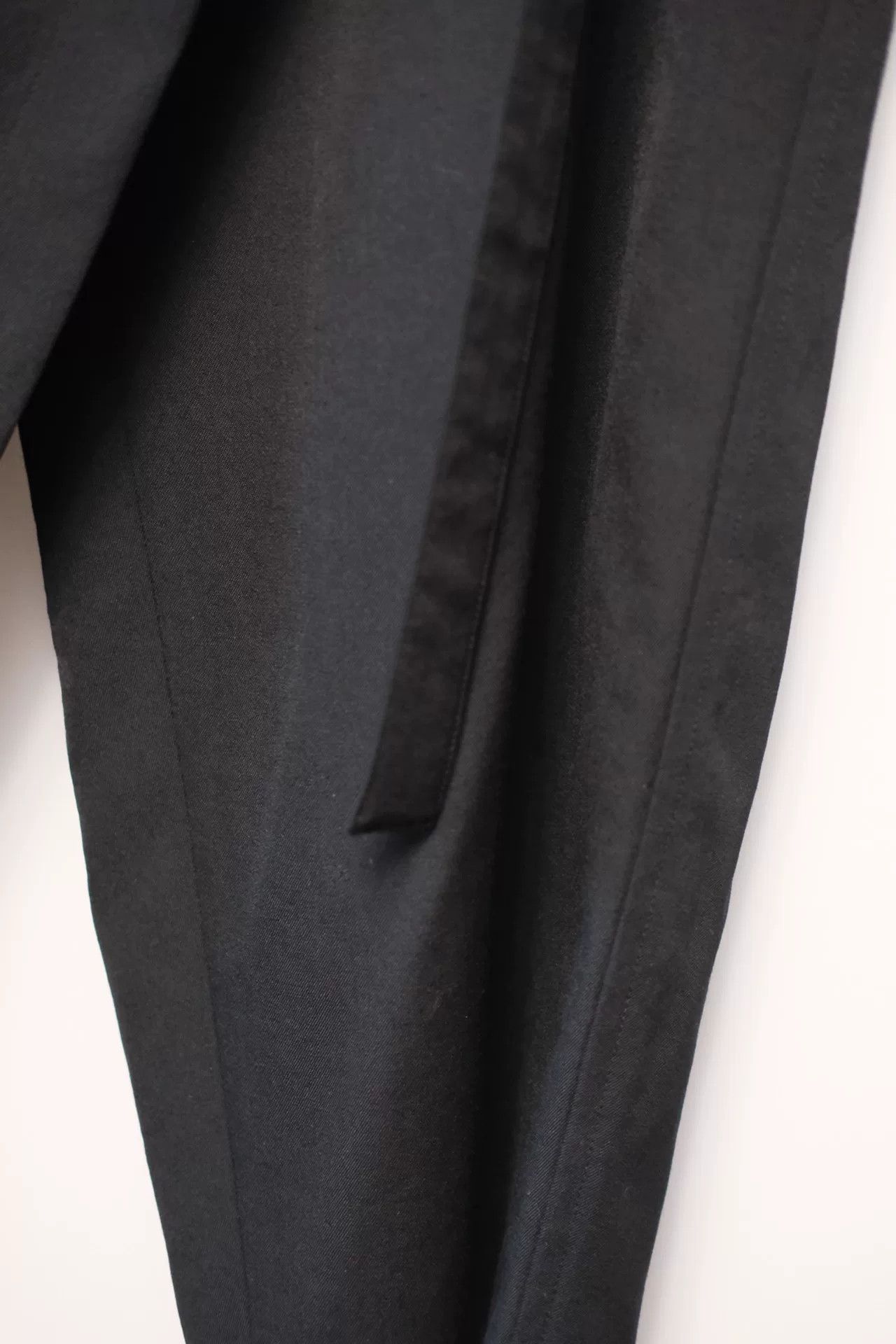 Yohji Yamamoto Yohji Yamamoto Wool Pants Stylish Versatility Size US 28 / EU 44 - 4 Thumbnail