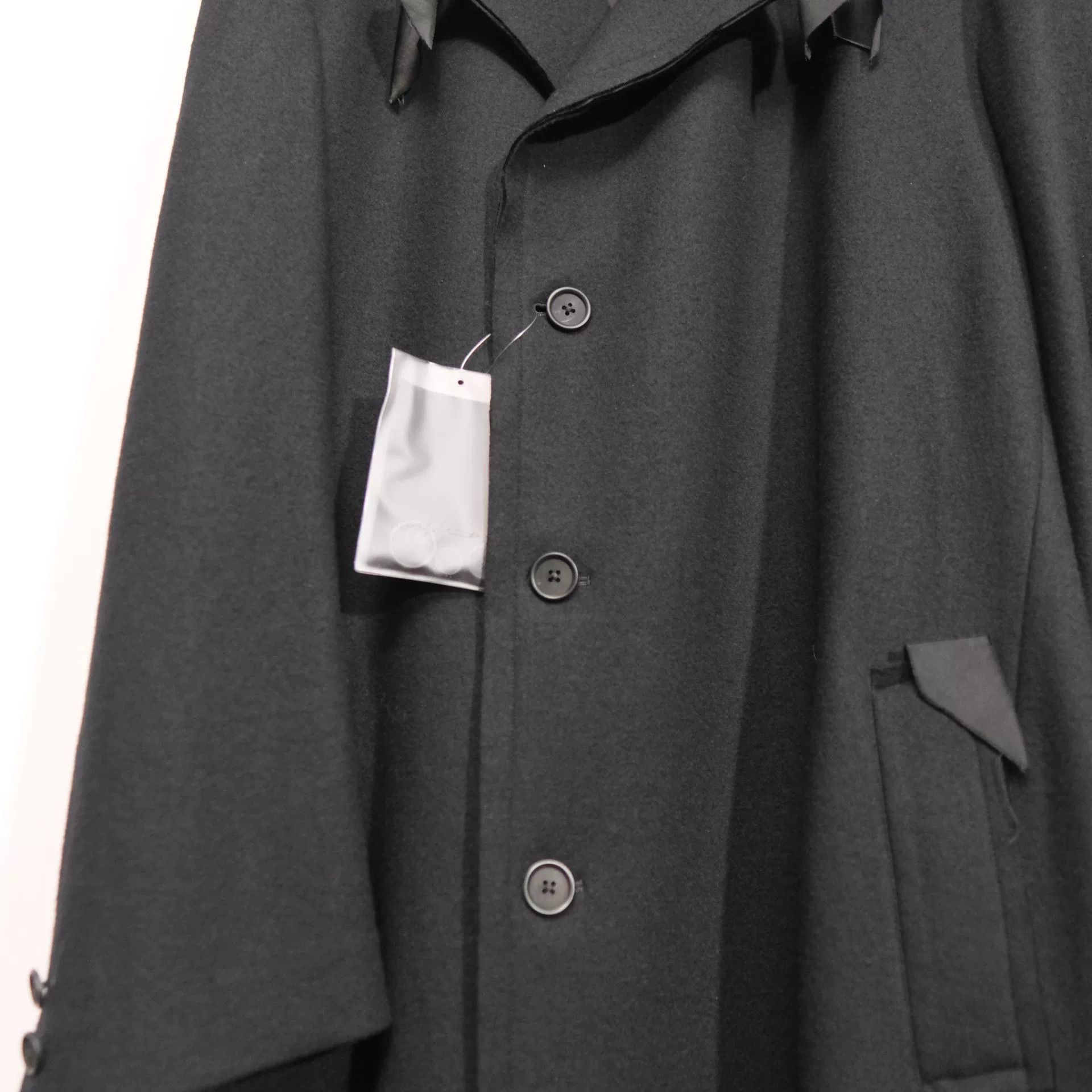Yohji Yamamoto Unique Black Yohji Yamamoto Coat Size L / US 10 / IT 46 - 5 Thumbnail
