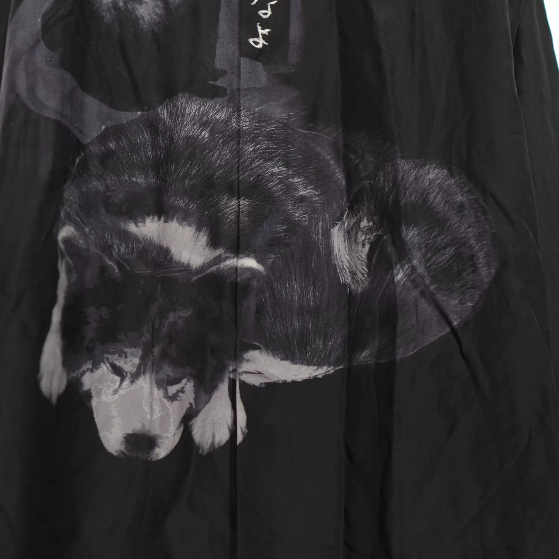 Yohji Yamamoto Yohji Yamamoto Silk Shirt with Dog Print Size US M / EU 48-50 / 2 - 6 Thumbnail
