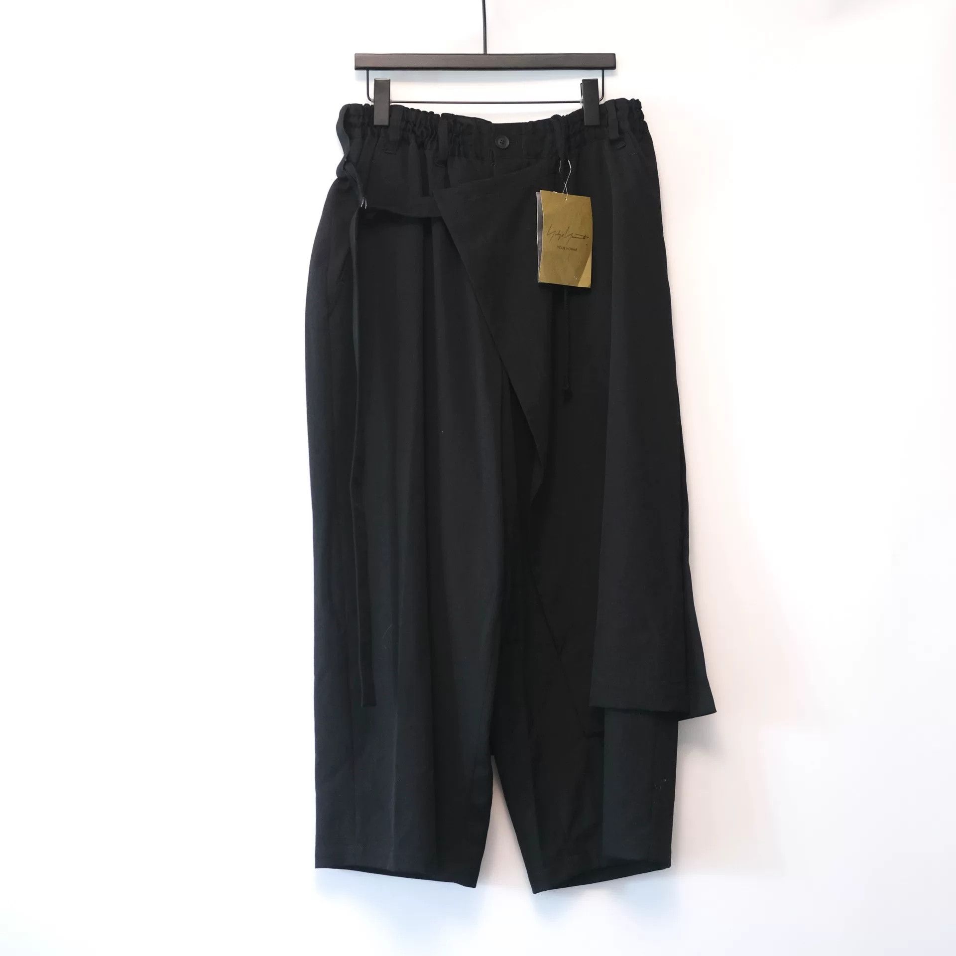 Yohji Yamamoto Yohji Yamamoto Black Pant with Print Detail Size 25" / US 0 / IT 36 - 2 Thumbnail