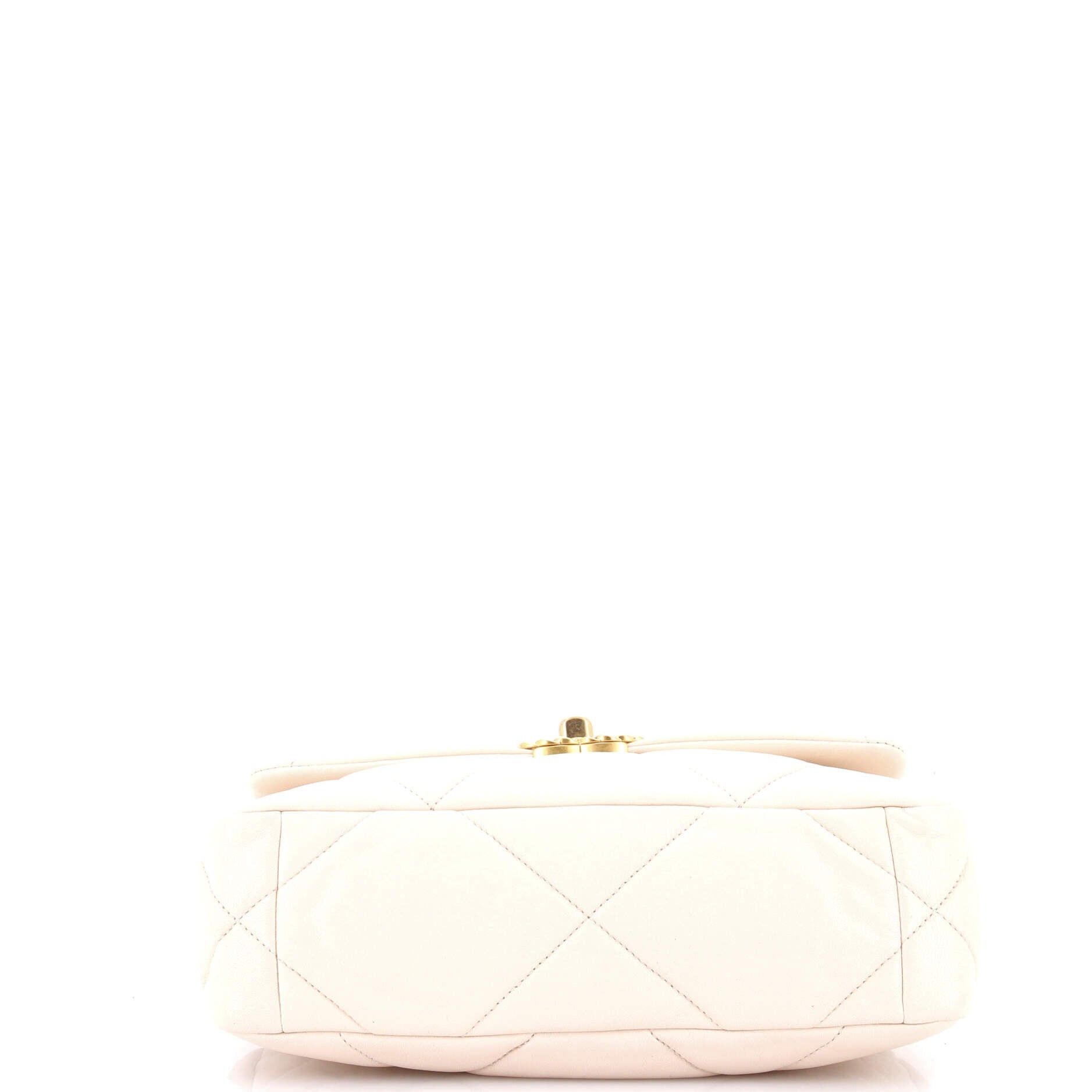 Chanel 19 Flap Bag Size ONE SIZE - 5 Thumbnail