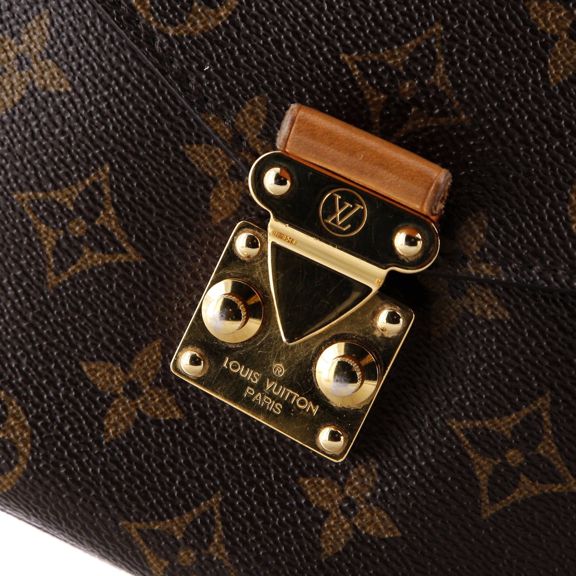 Louis Vuitton Pochette Metis Size ONE SIZE - 6 Thumbnail