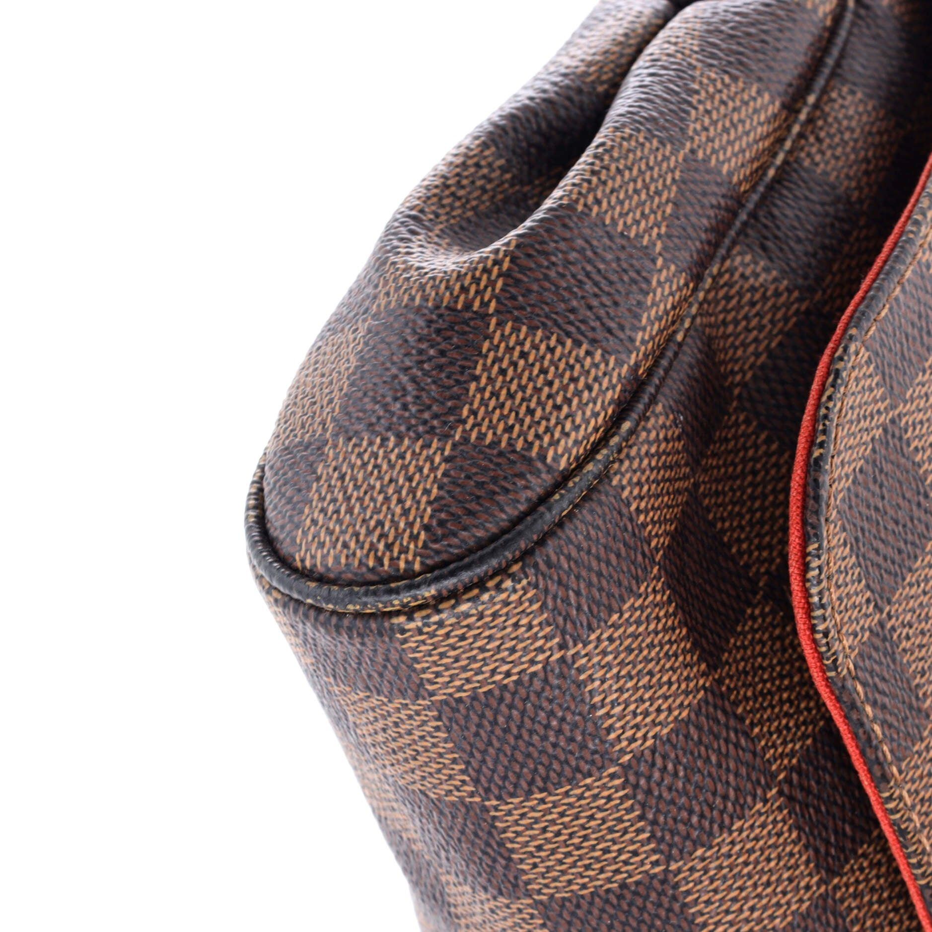 Louis Vuitton Favorite Handbag Size ONE SIZE - 6 Thumbnail