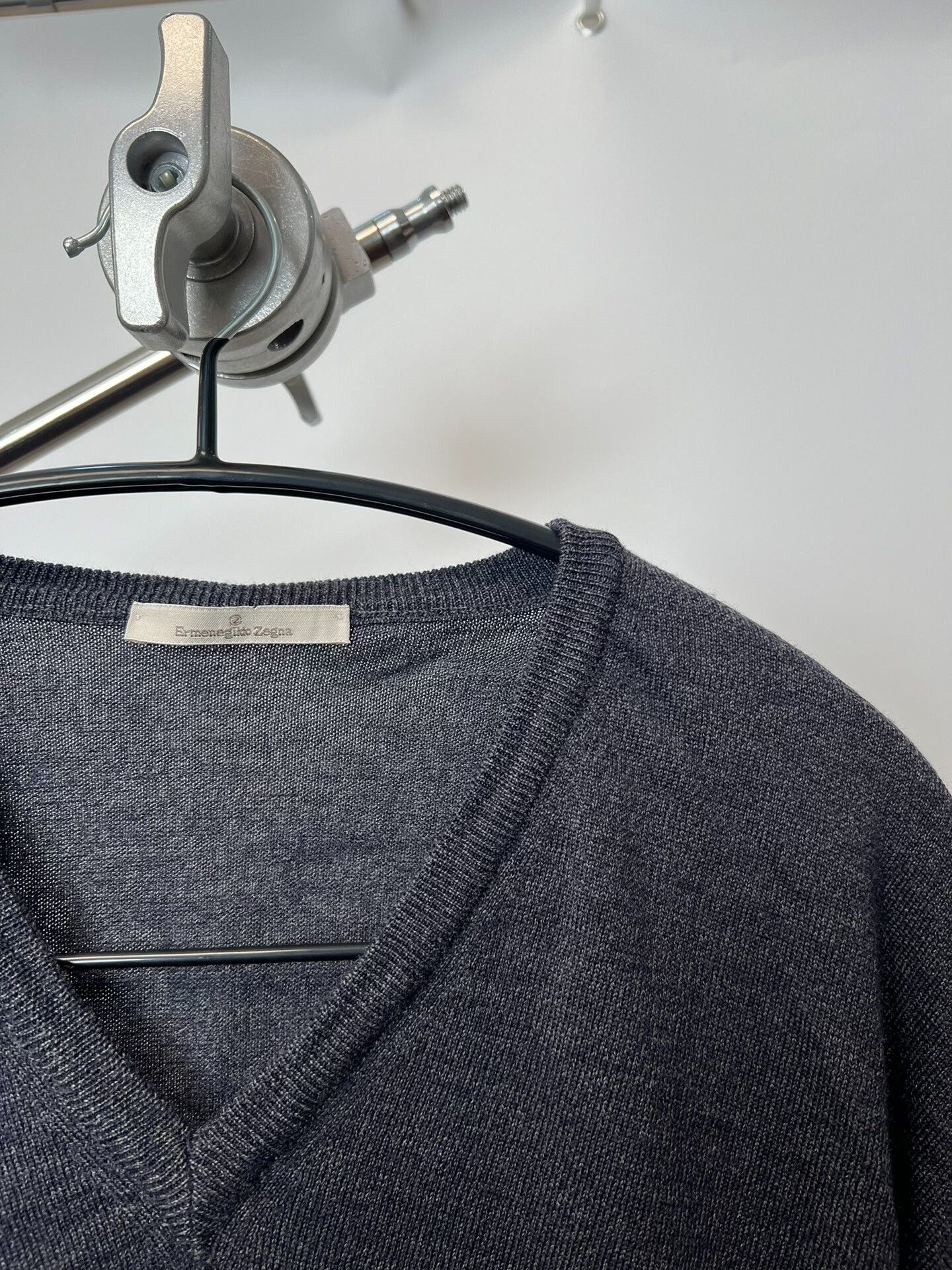 Ermenegildo Zegna Ermenegildo Zegna Wool V-Neck Sweater Size US L / EU 52-54 / 3 - 7 Thumbnail