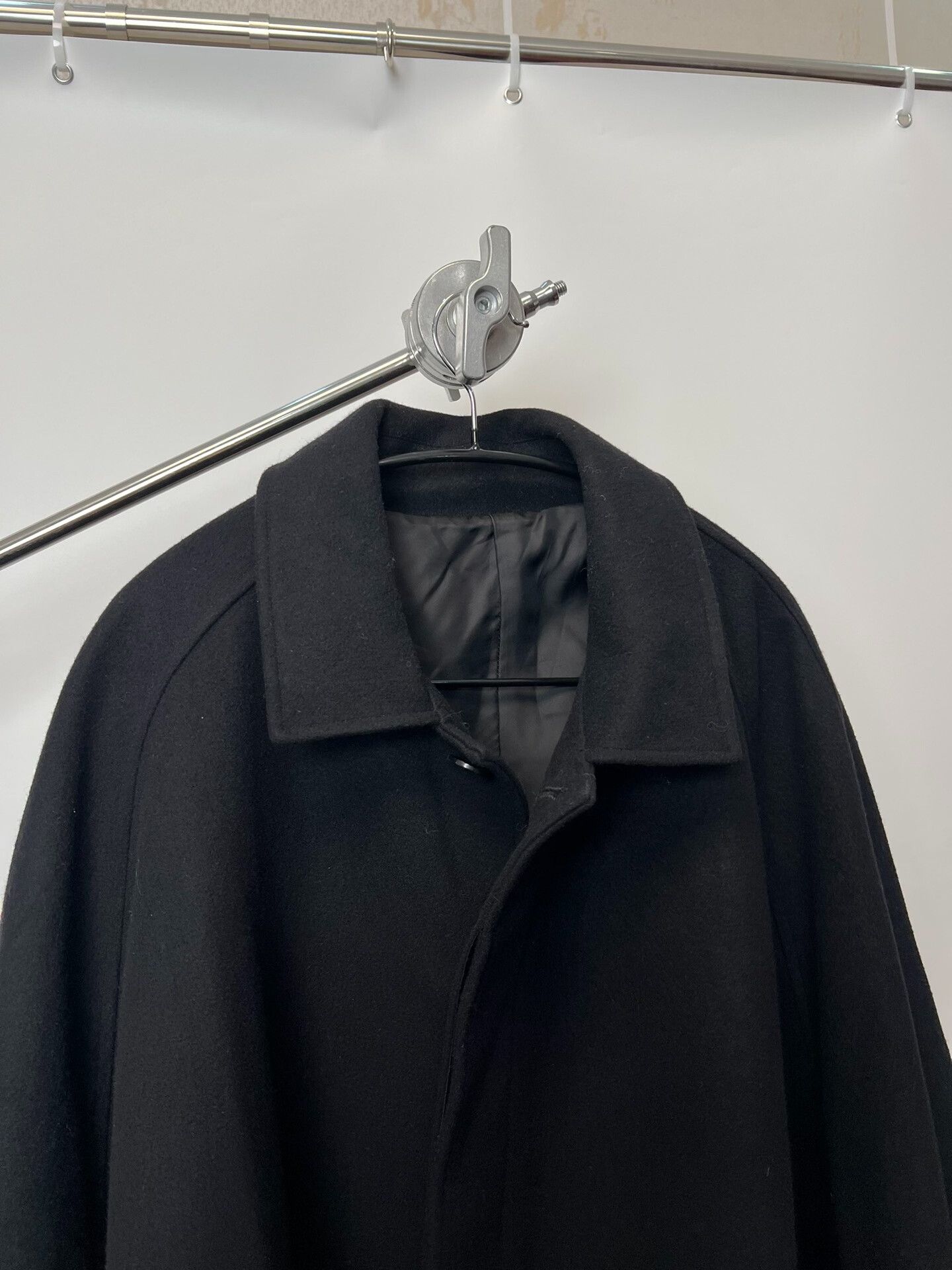 Christopher Nemeth Classic Black Wool Overcoat with Unique Sleeves Size L / US 10 / IT 46 - 3 Thumbnail