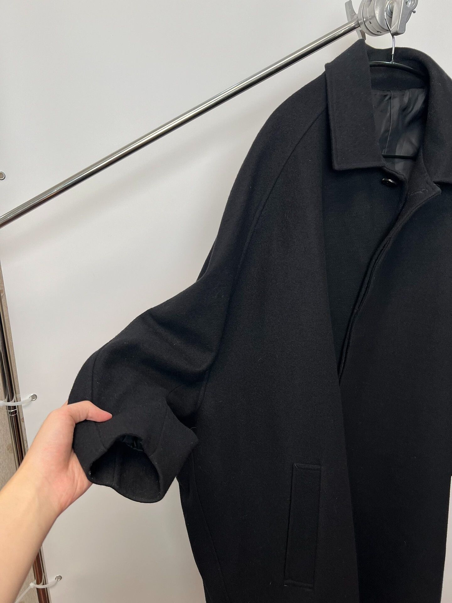 Christopher Nemeth Classic Black Wool Overcoat with Unique Sleeves Size L / US 10 / IT 46 - 4 Thumbnail