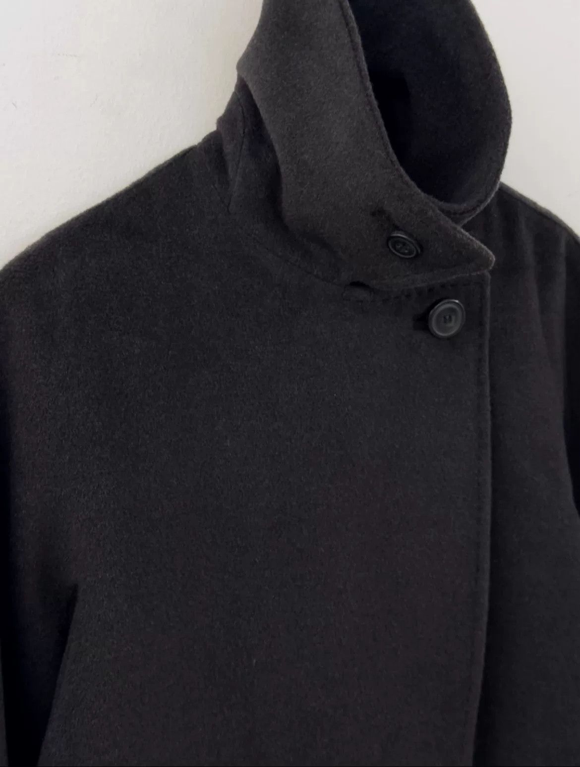 Max Mara Max Mara Wool Blend Coat for Women Size M / US 6-8 / IT 42-44 - 5 Thumbnail