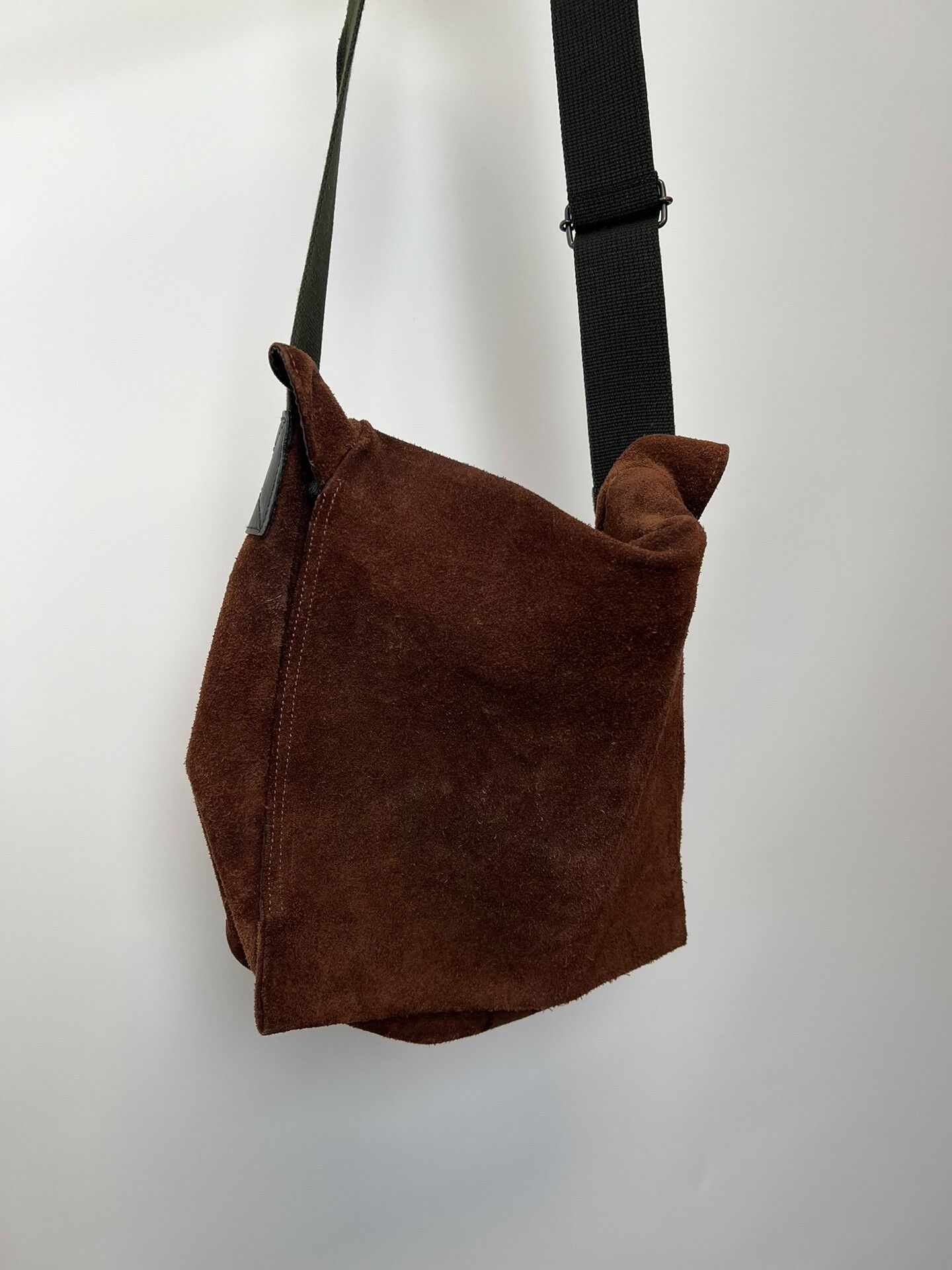 Yohji Yamamoto Yohji Yamamoto Suede Crossbody Bag Size ONE SIZE - 2 Thumbnail