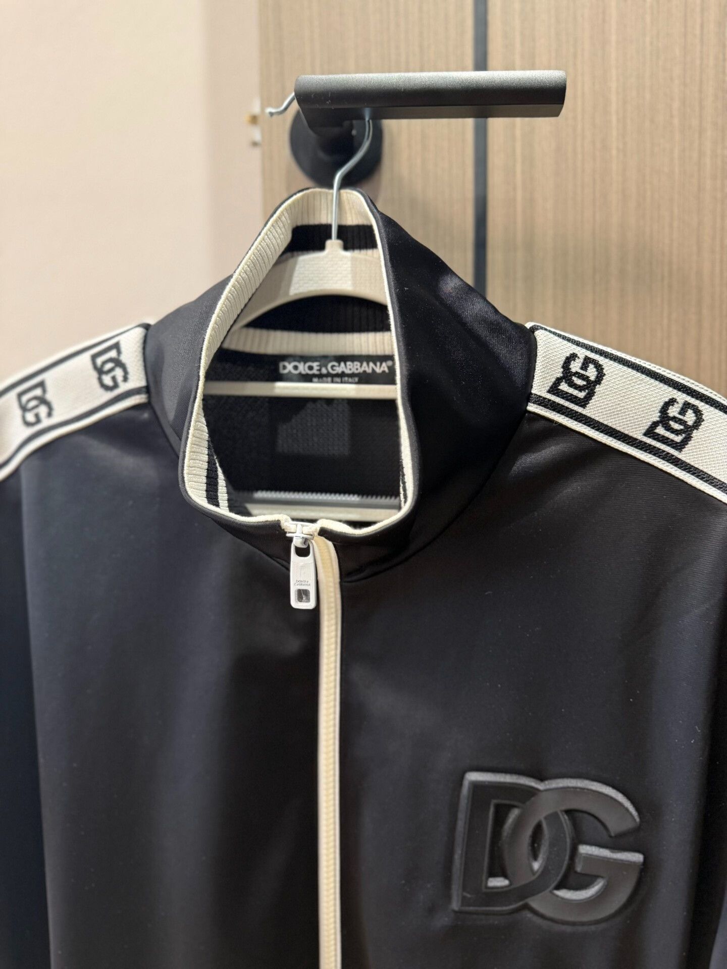 Dolce & Gabbana Dolce & Gabbana Black and White Jacket Size US M / EU 48-50 / 2 - 4 Thumbnail