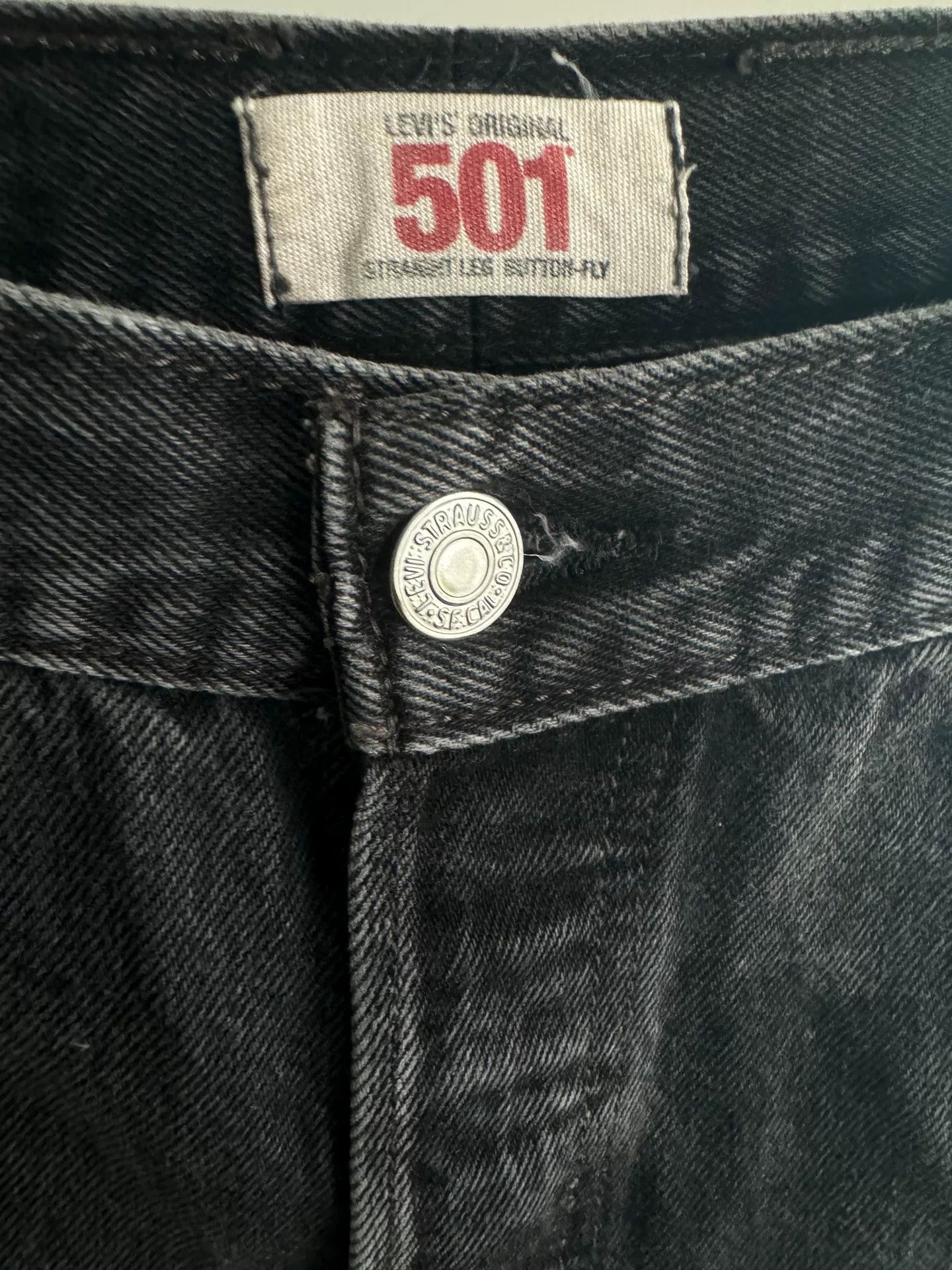Vintage Vintage Levi's 501 Water-Washed Black Denim Size US 36 / EU 52 - 3 Thumbnail