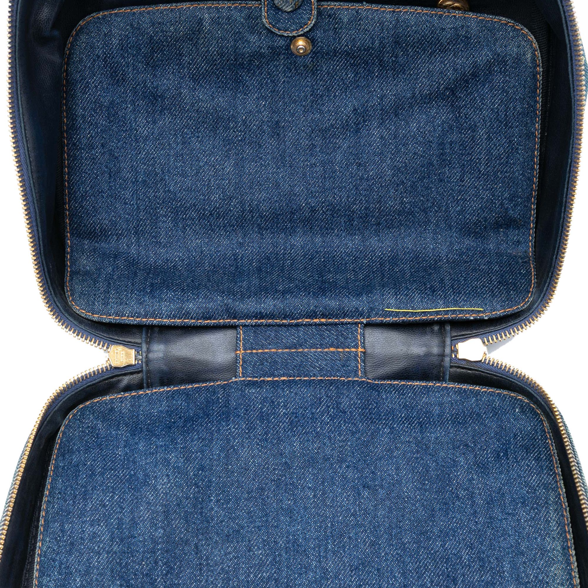 Chanel Chanel CC Denim Vanity Bag Size ONE SIZE - 4 Thumbnail