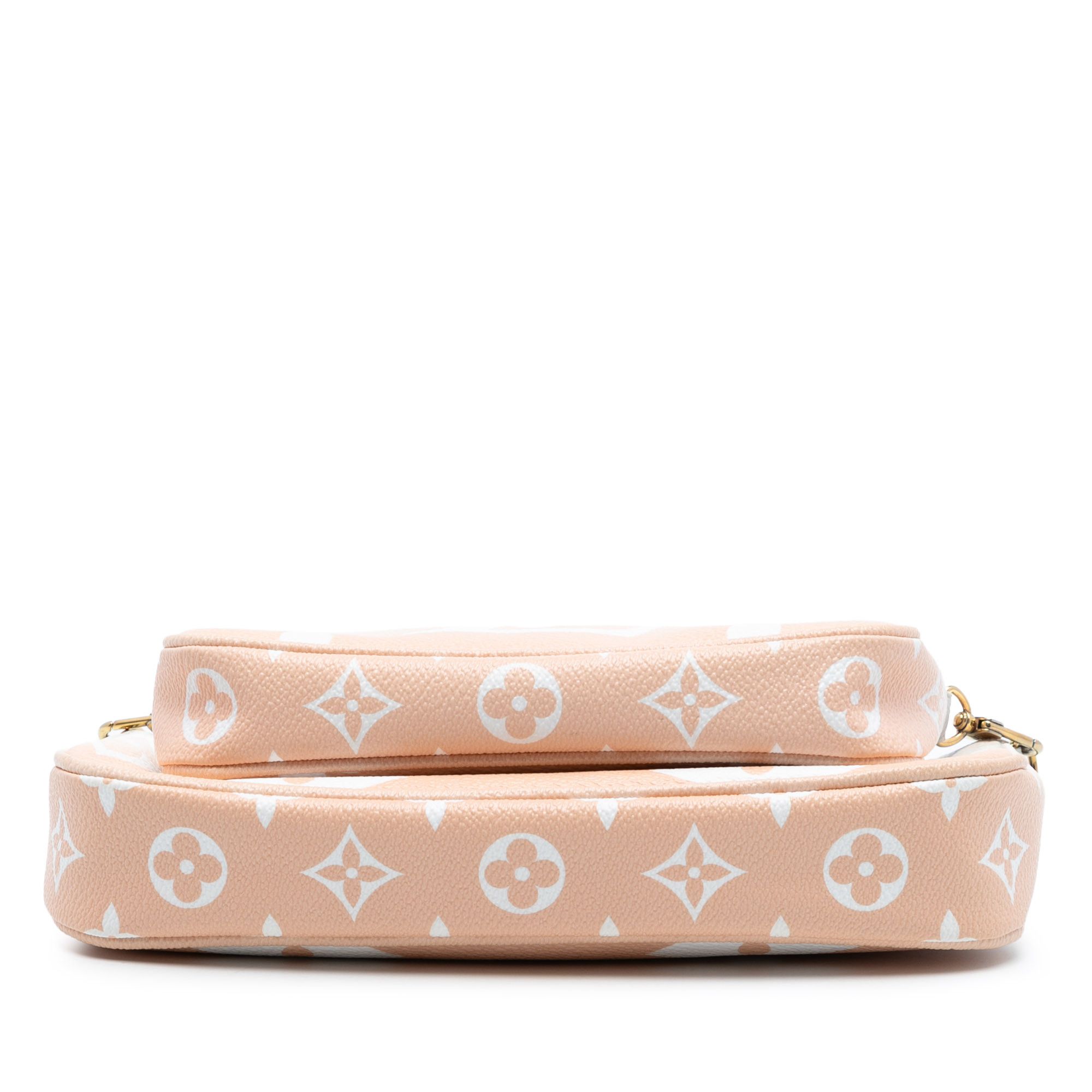 Louis Vuitton Louis Vuitton Monogram Giant By The Pool Multi Pochette Accessoires Size ONE SIZE - 3 Thumbnail