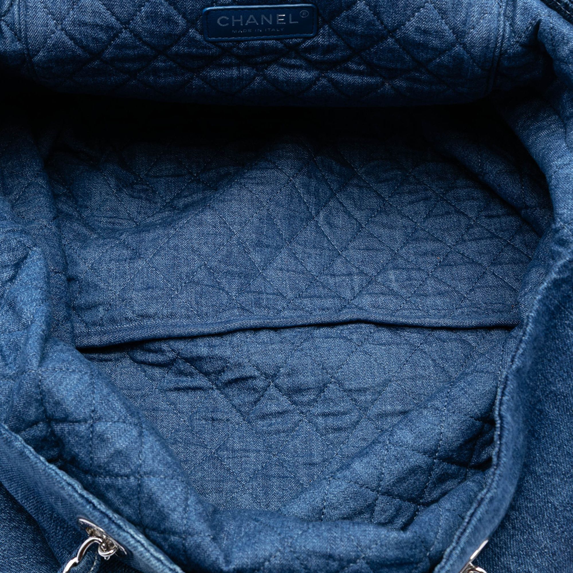 Chanel Chanel Printed Denim Shopping Tote Size ONE SIZE - 4 Thumbnail