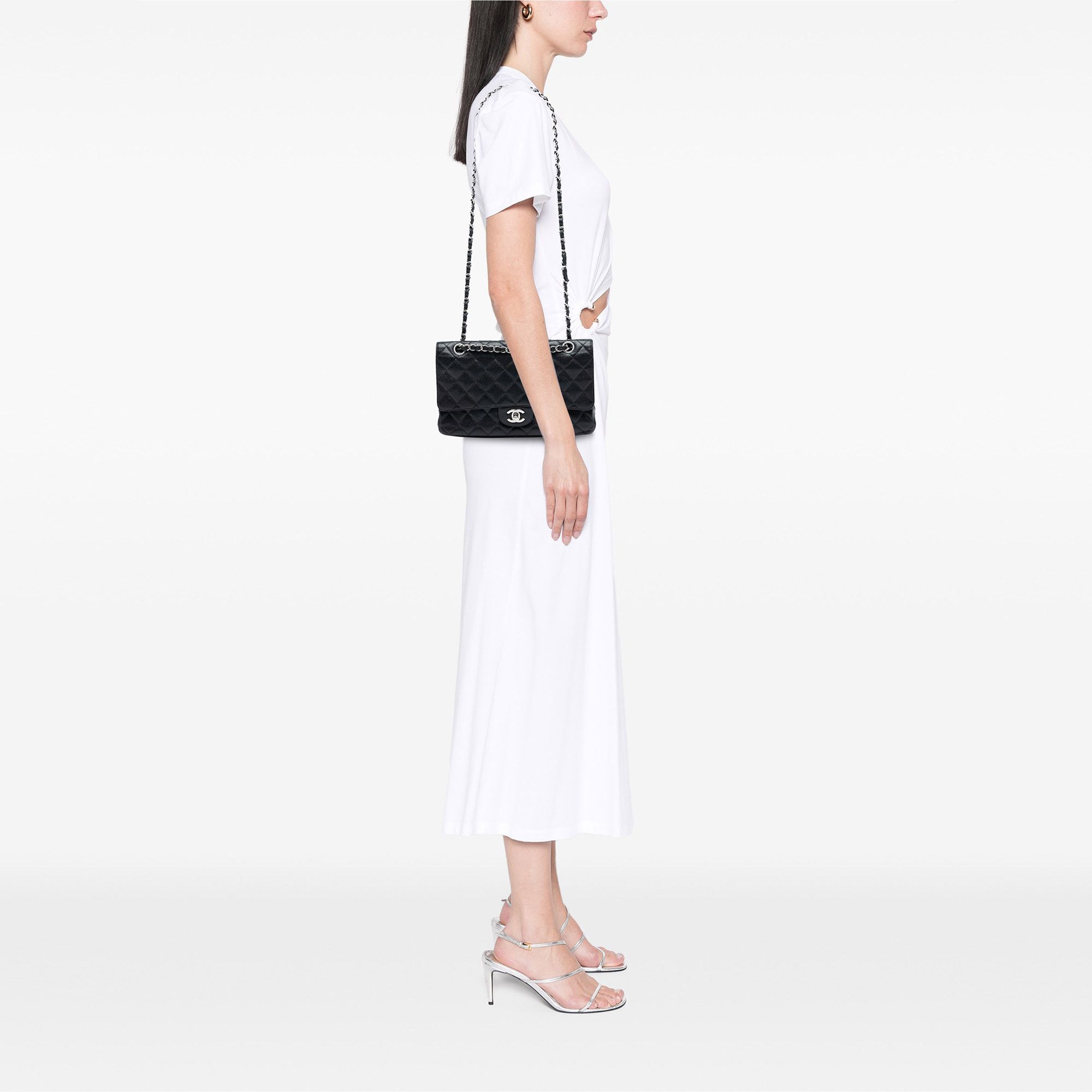 Chanel Chanel Medium Classic Caviar Double Flap Size ONE SIZE - 7 Thumbnail