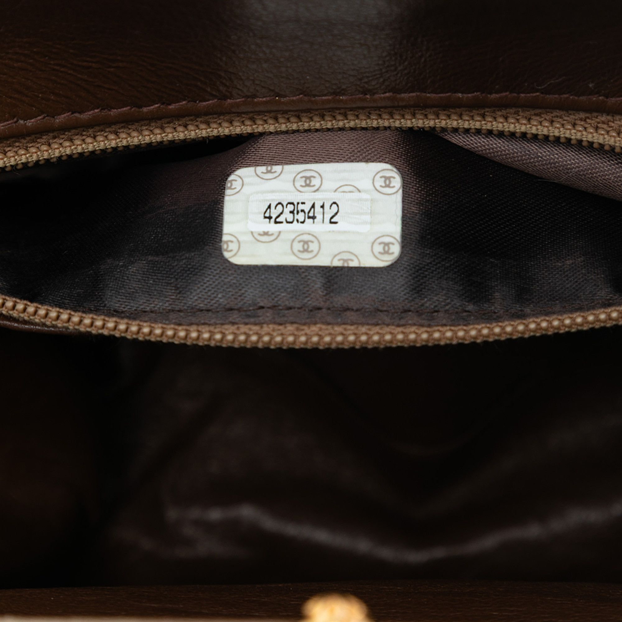 Chanel Chanel CC Quilted Suede Kiss Lock Handbag Size ONE SIZE - 6 Thumbnail
