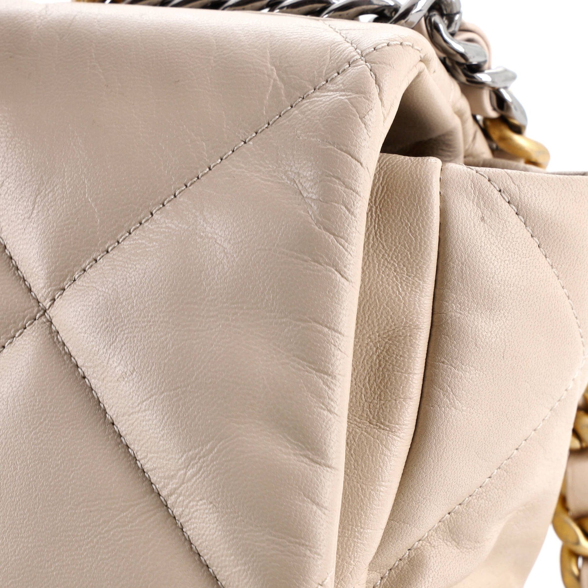Chanel 19 Flap Bag Size ONE SIZE - 8 Thumbnail