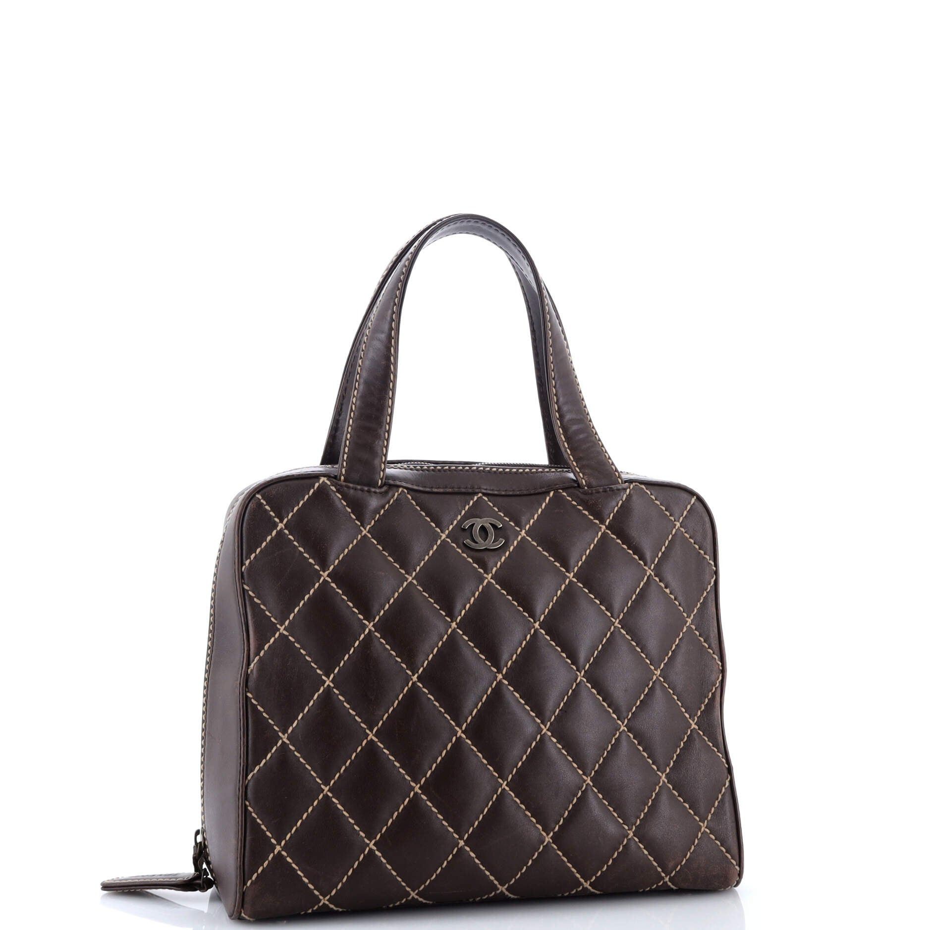 Chanel Surpique Zip Around Satchel Size ONE SIZE - 2 Thumbnail