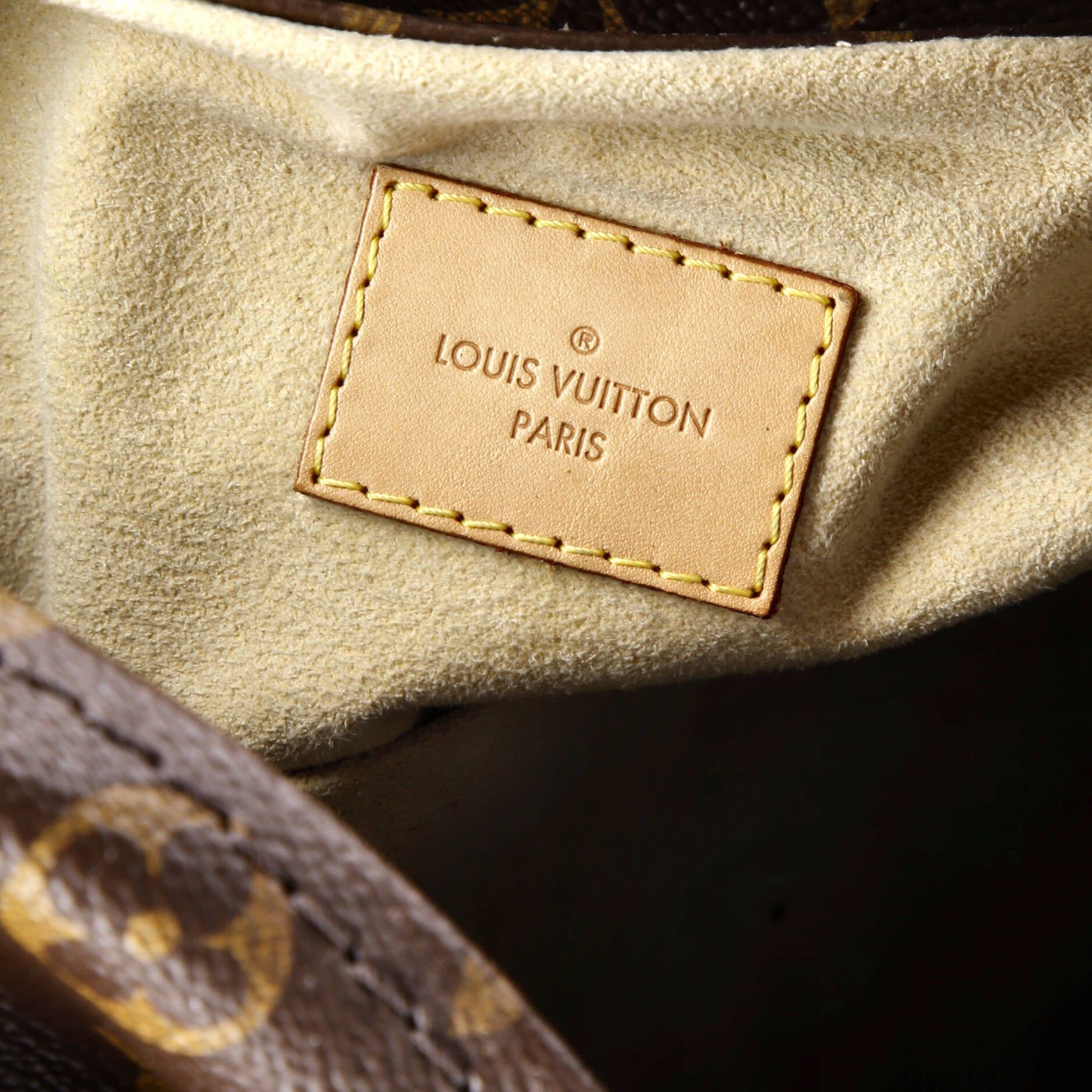 Louis Vuitton Artsy Handbag Size ONE SIZE - 7 Thumbnail