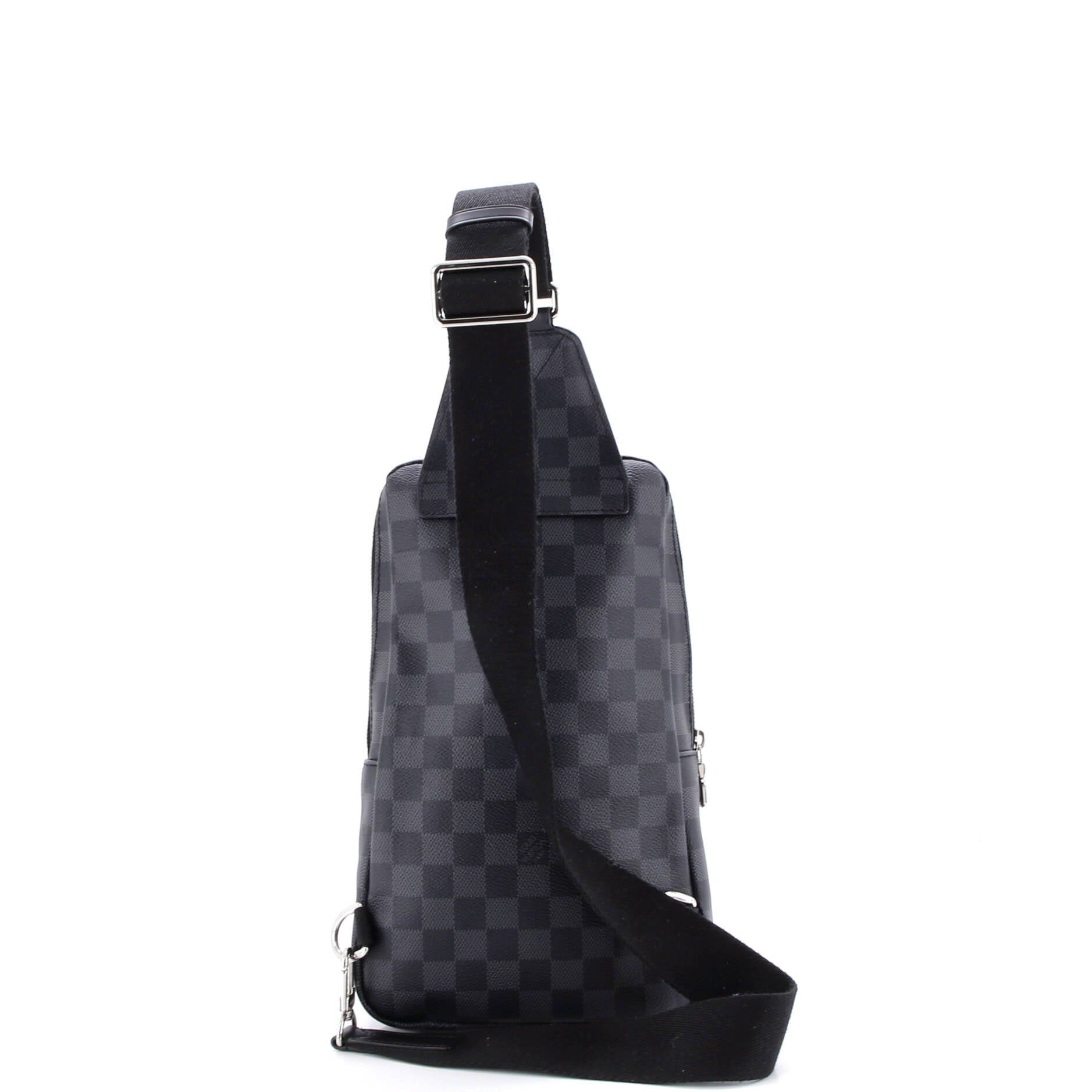 Avenue Sling Bag