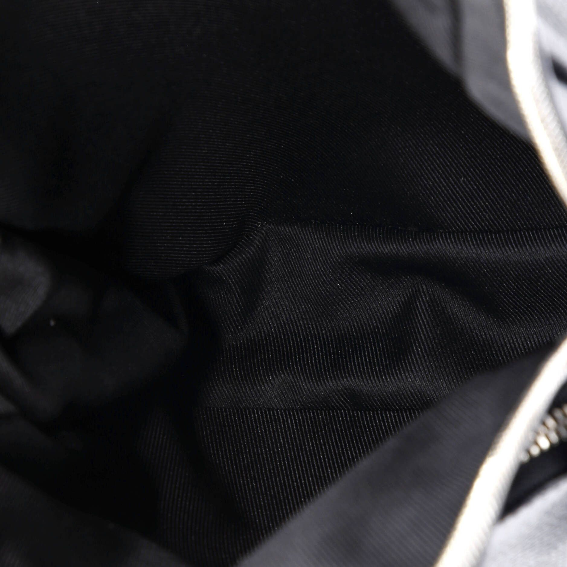 Avenue Sling Bag