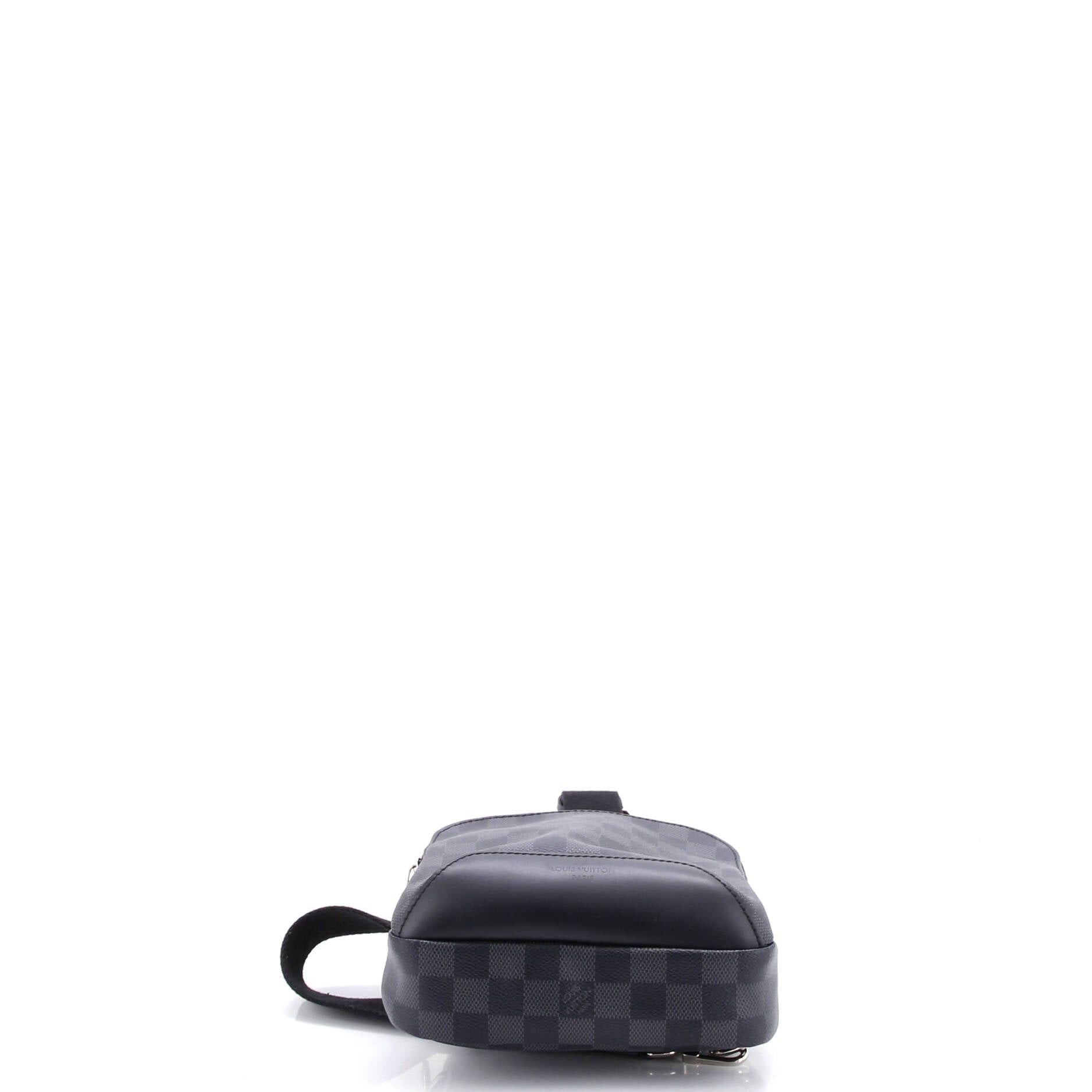 Avenue Sling Bag