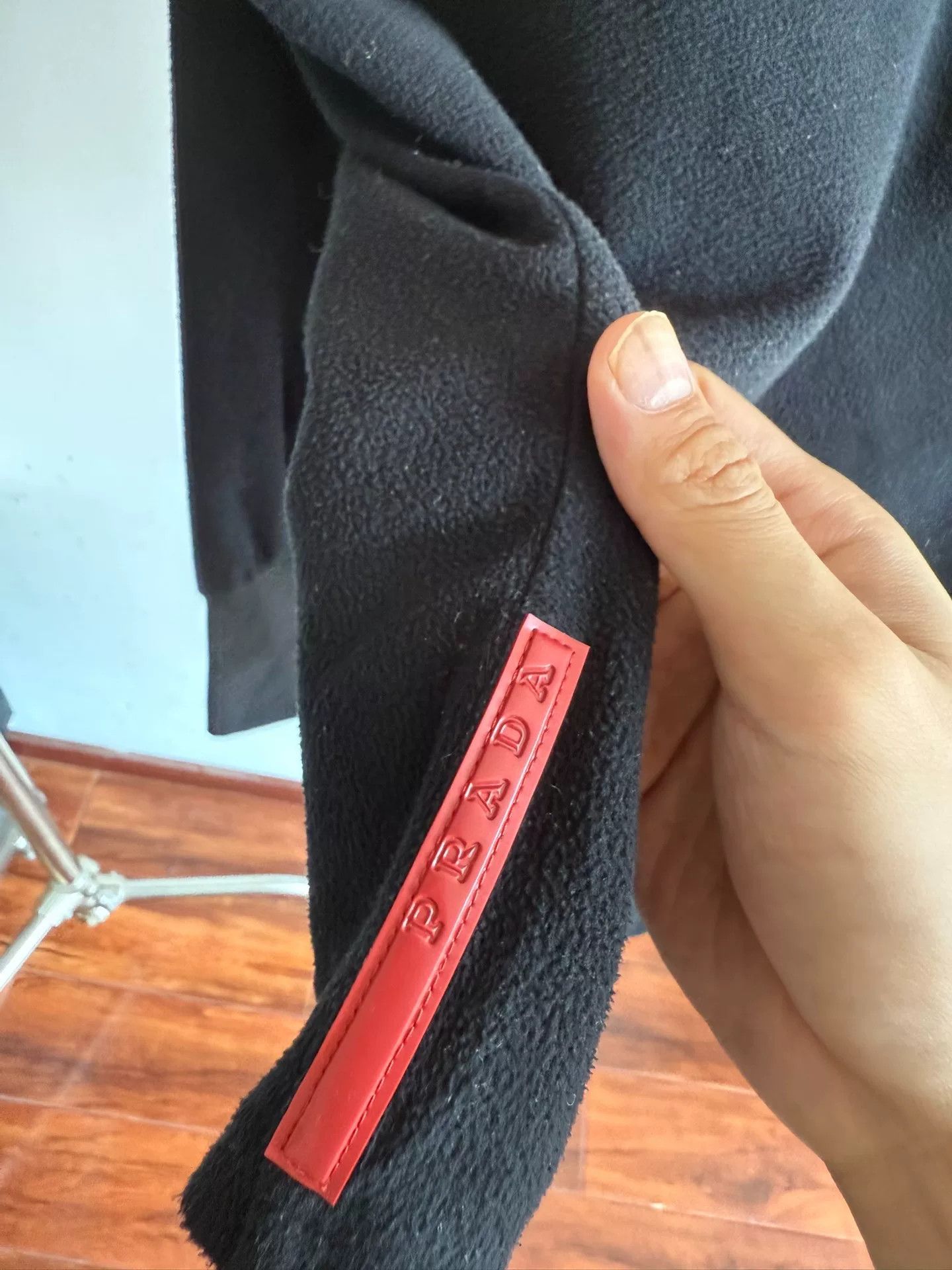 Prada Prada Fleece Hoodie with Red Logo Size US S / EU 44-46 / 1 - 5 Thumbnail