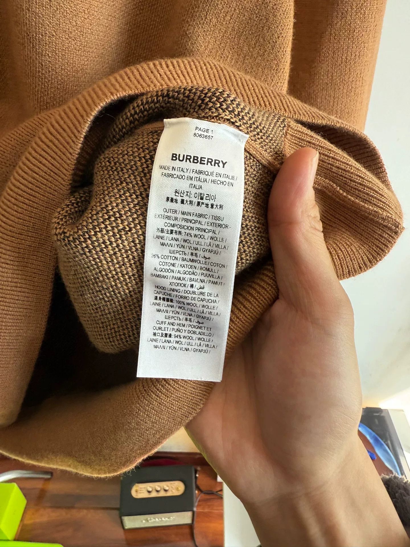 Burberry Burberry Hooded Wool Sweater in Brown Size US S / EU 44-46 / 1 - 5 Thumbnail