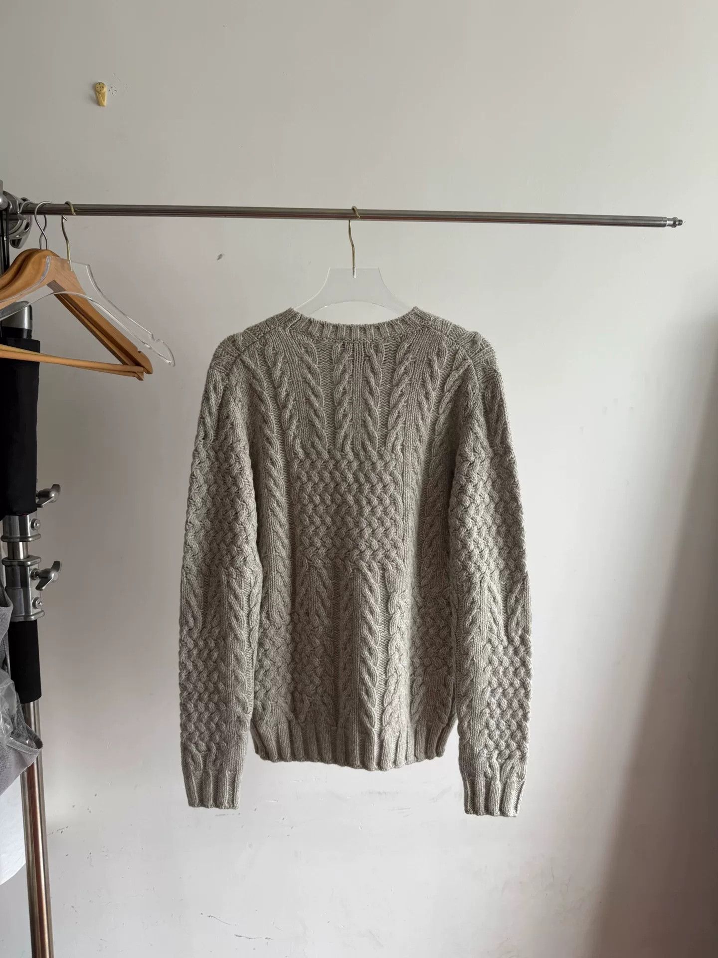 A.P.C. A.P.C Gray Wool Cable Knit Sweater Size US M / EU 48-50 / 2 - 2 Thumbnail