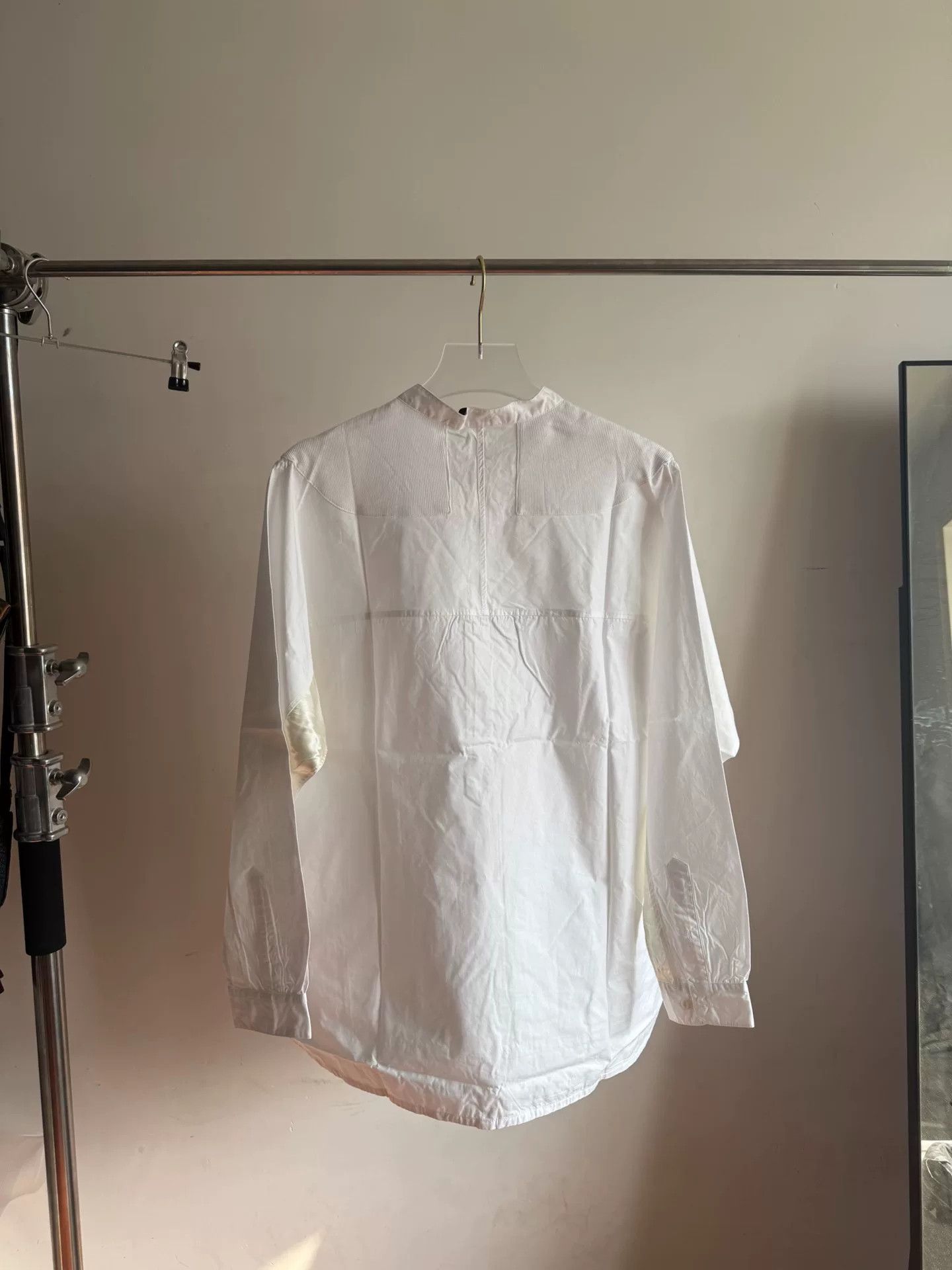 John Undercover Johnundercover White Henry Collar Shirt Size US XL / EU 56 / 4 - 2 Thumbnail