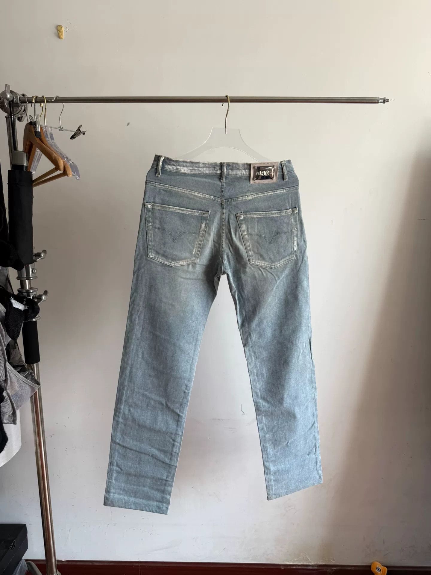 Versace Jeans Couture Versace VJC Distressed Denim Jeans Size US 30 / EU 46 - 2 Thumbnail