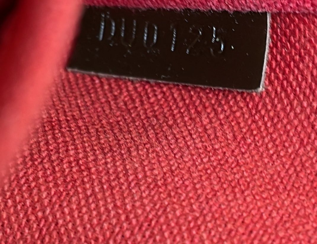 Louis Vuitton Favorite Handbag Size ONE SIZE - 9 Thumbnail