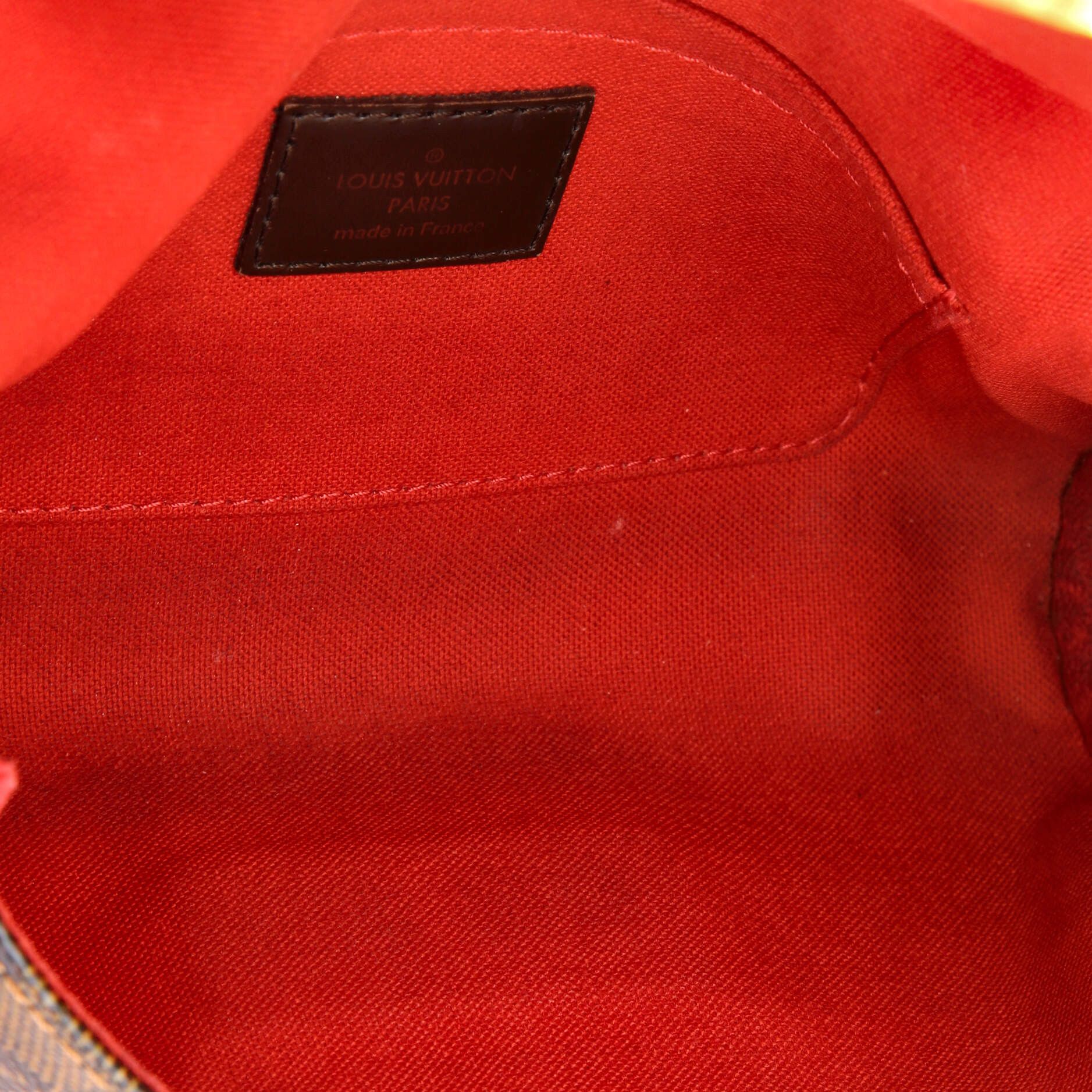 Louis Vuitton Favorite Handbag Size ONE SIZE - 5 Thumbnail