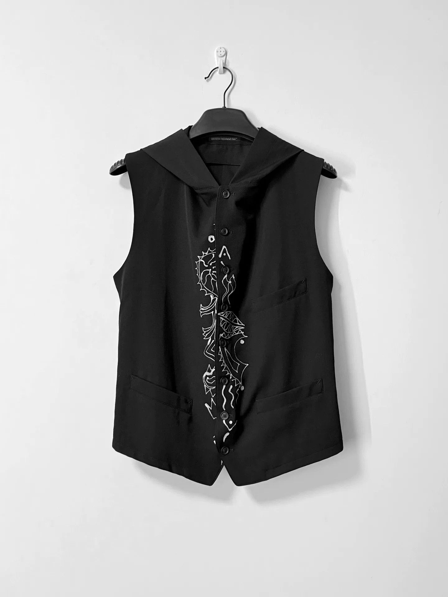 Yohji Yamamoto Yohji Yamamoto Graffiti Hooded Vest Size US L / EU 52-54 / 3 - 3 Thumbnail