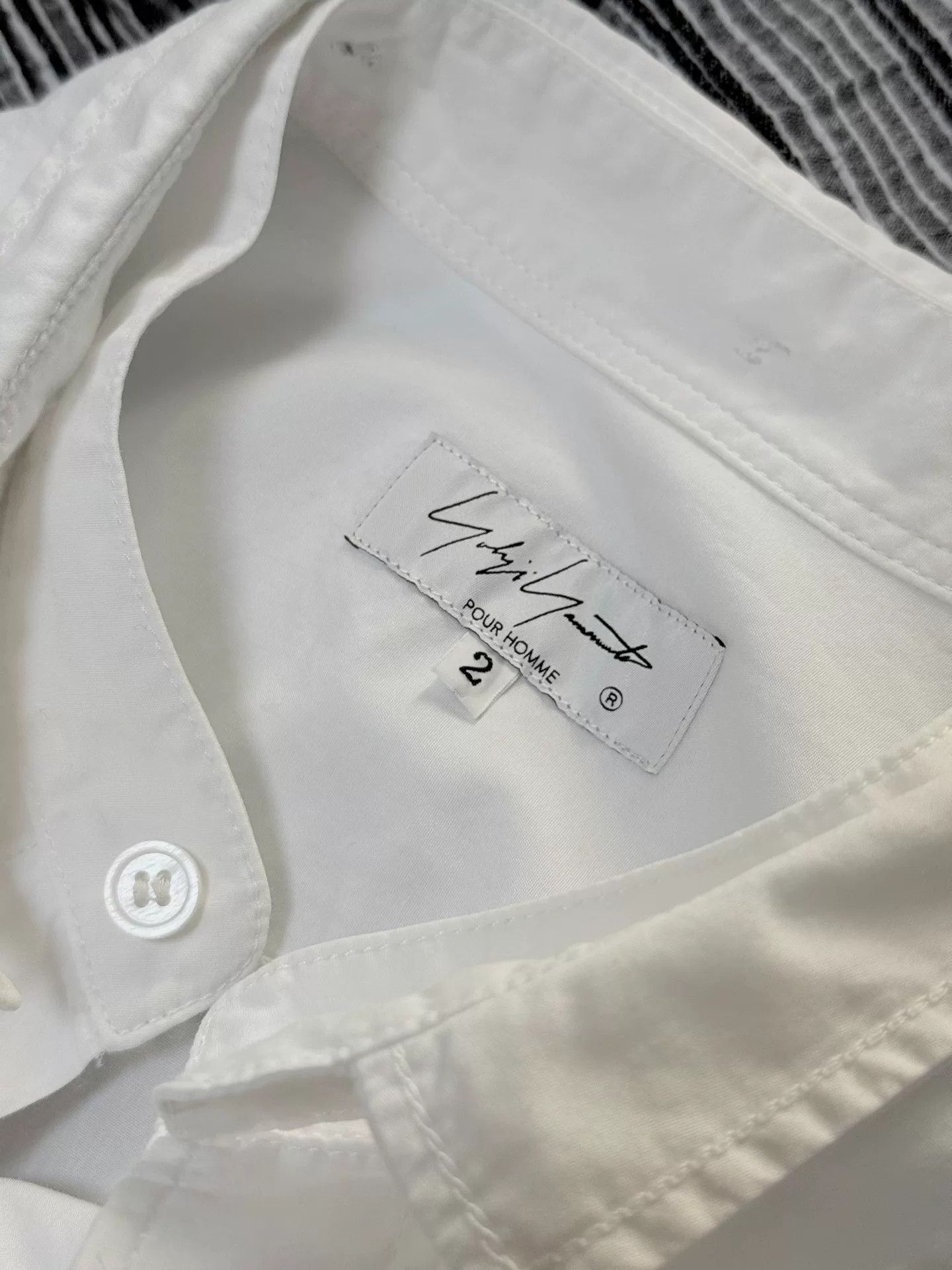Yohji Yamamoto Yohji Yamamoto Asymmetrical Collared Shirt Size US M / EU 48-50 / 2 - 6 Thumbnail