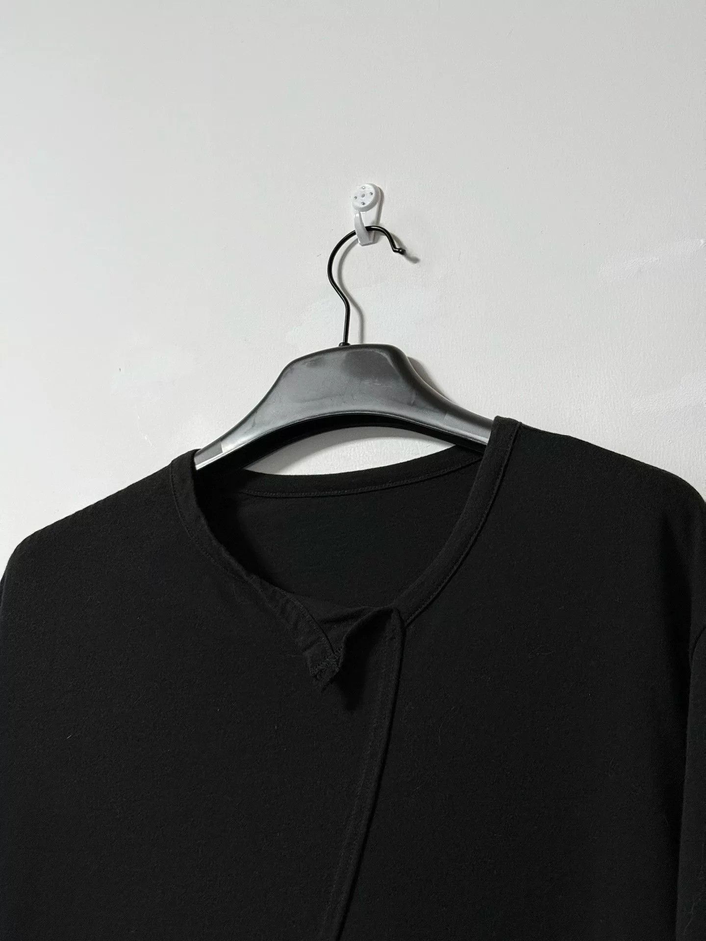 Yohji Yamamoto Asymmetrical Black T-Shirt by Yohji Yamamoto Size US L / EU 52-54 / 3 - 3 Thumbnail