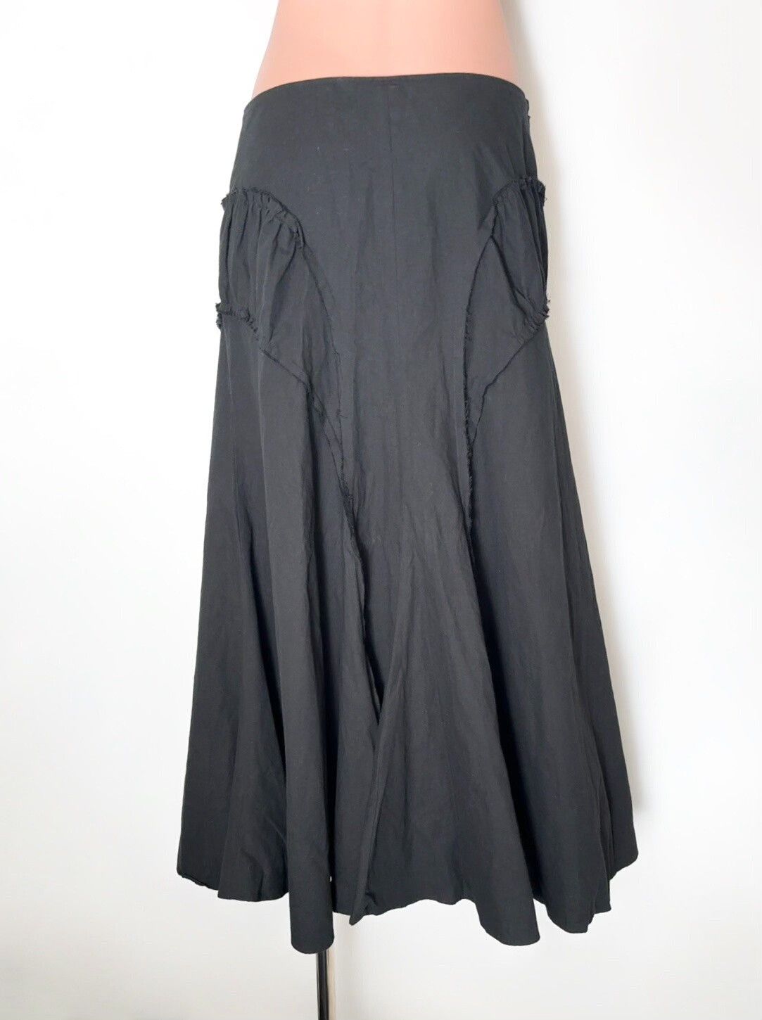 Y's Yohji Yamamoto Pleated Black Midi Skirt Size 26" / US 2 / IT 38 - 4 Thumbnail