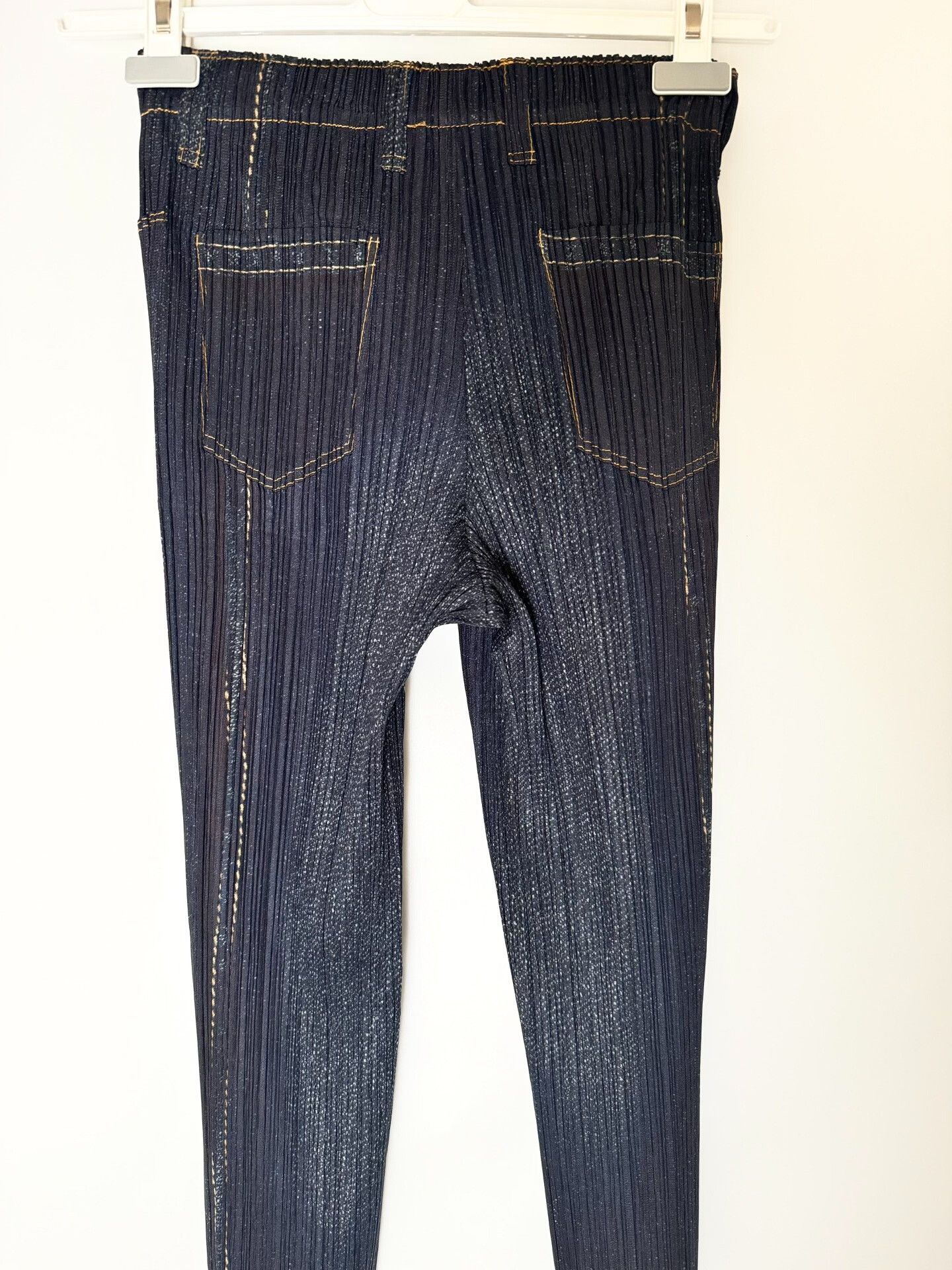 Pleats Please Issey Miyake Issey Miyake Pleats Please Blue Jeans Size 24" / US 00 / IT 34 - 5 Thumbnail