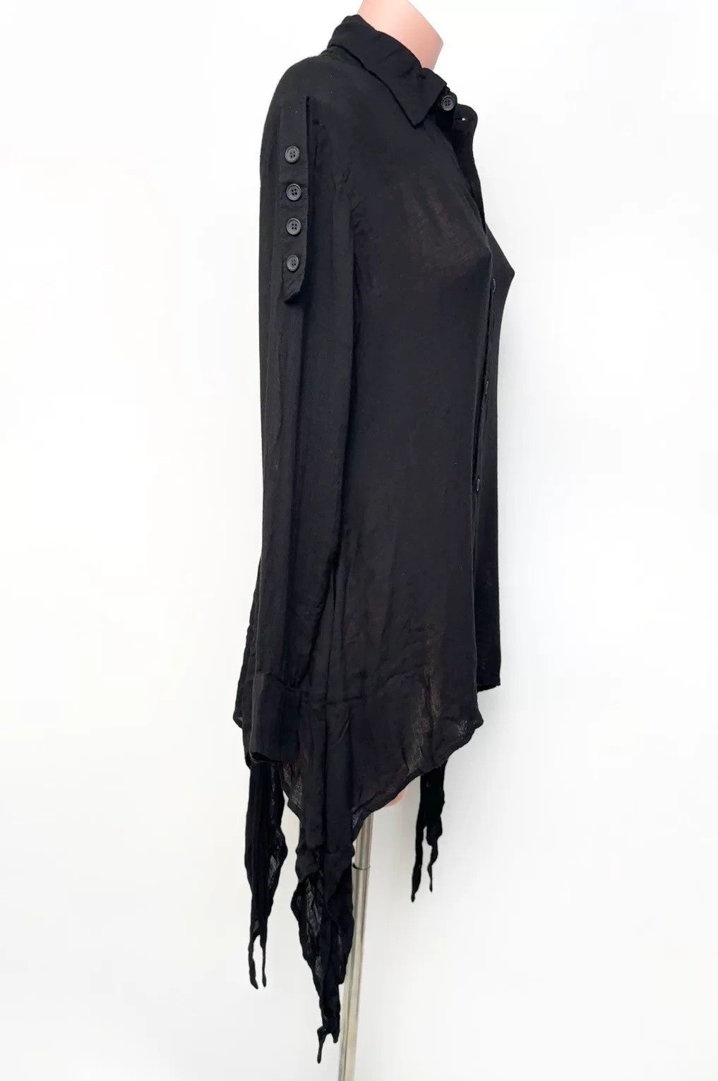 Yohji Yamamoto Yohji Yamamoto Ripped Tie Shirt Size US S / EU 44-46 / 1 - 4 Thumbnail