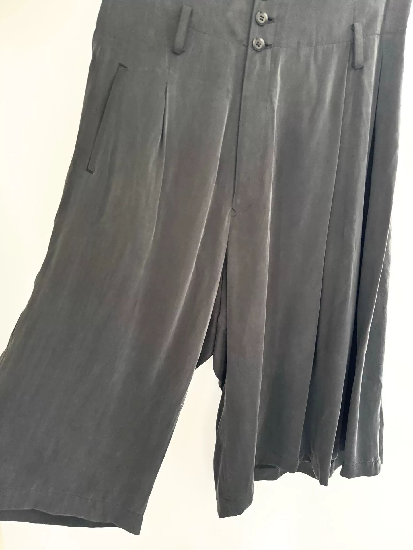 Yohji Yamamoto Yohji Yamamoto Silk Wide-Leg Trousers Size 26" / US 2 / IT 38 - 3 Thumbnail