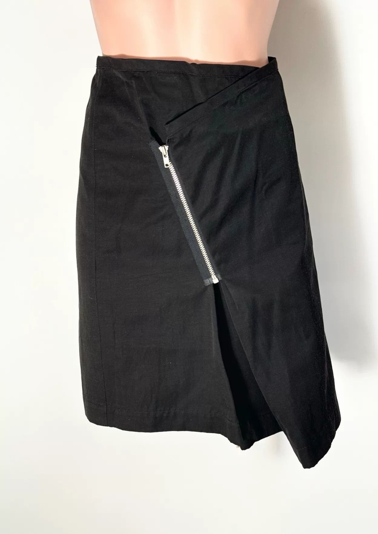 Comme des Garcons Comme des Garçons Black Zipper Skirt Size 23" - 2 Thumbnail