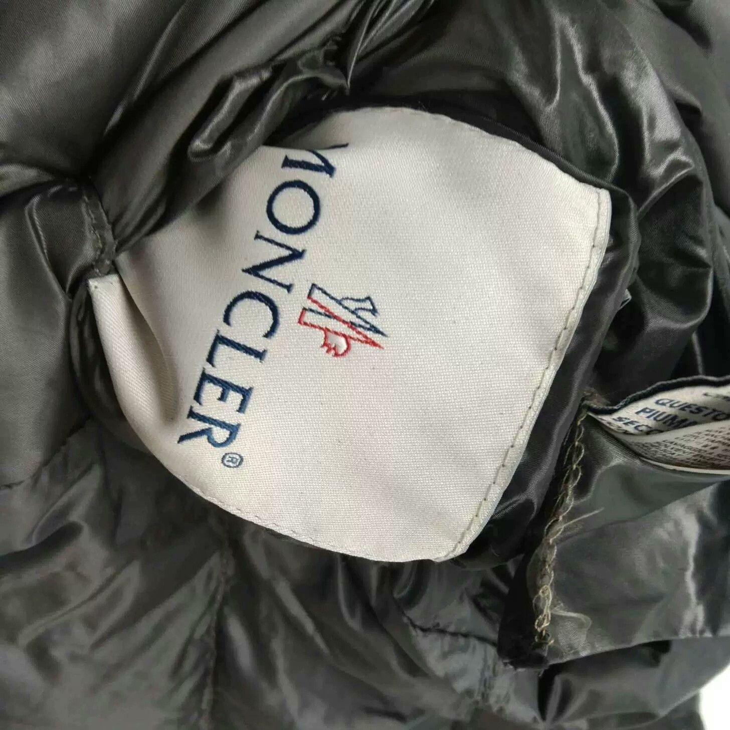 Moncler Moncler Gray Down Jacket Size 0 Size US XS / EU 42 / 0 - 9 Thumbnail
