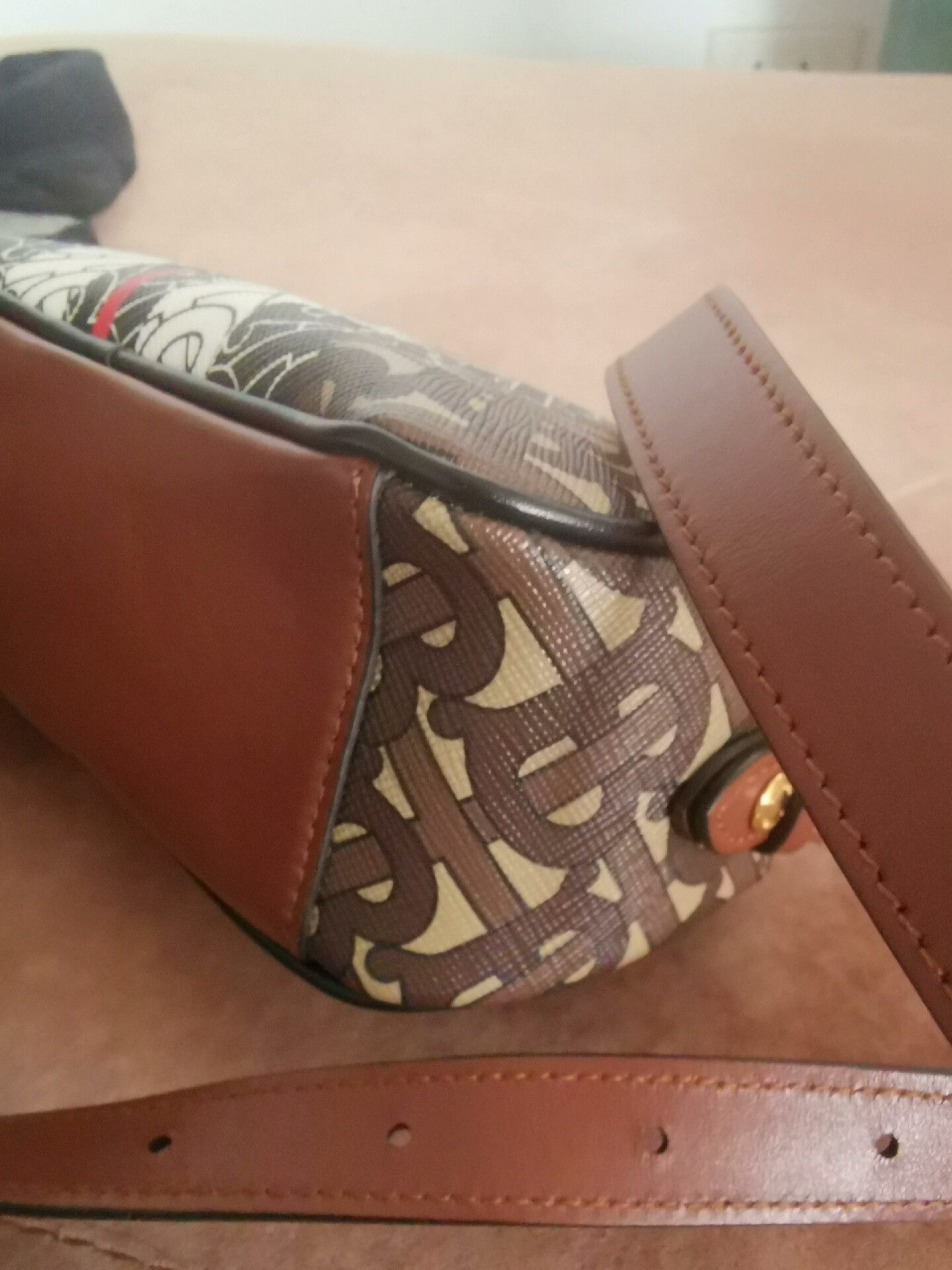 Burberry Burberry Small Camera Crossbody Bag Size ONE SIZE - 7 Thumbnail