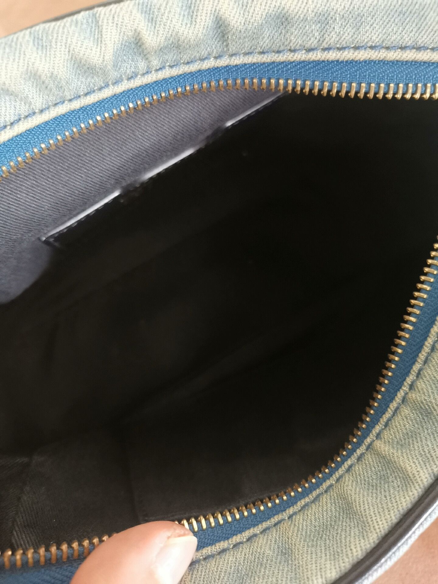 Dolce & Gabbana Vintage Denim Camera Bag by D&G Size ONE SIZE - 7 Thumbnail