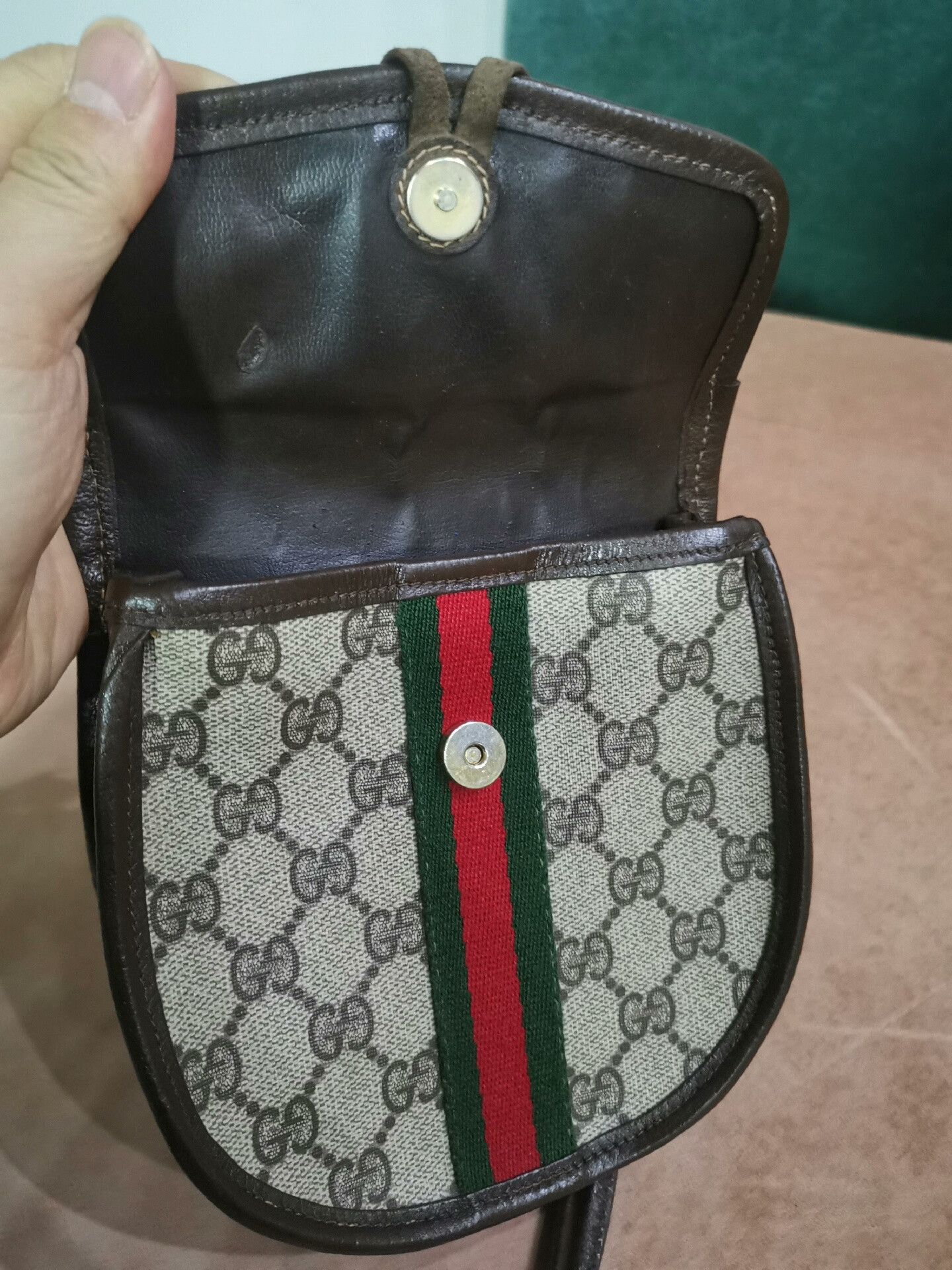 Gucci Vintage Gucci Mini Crossbody Phone Bag Size ONE SIZE - 6 Thumbnail